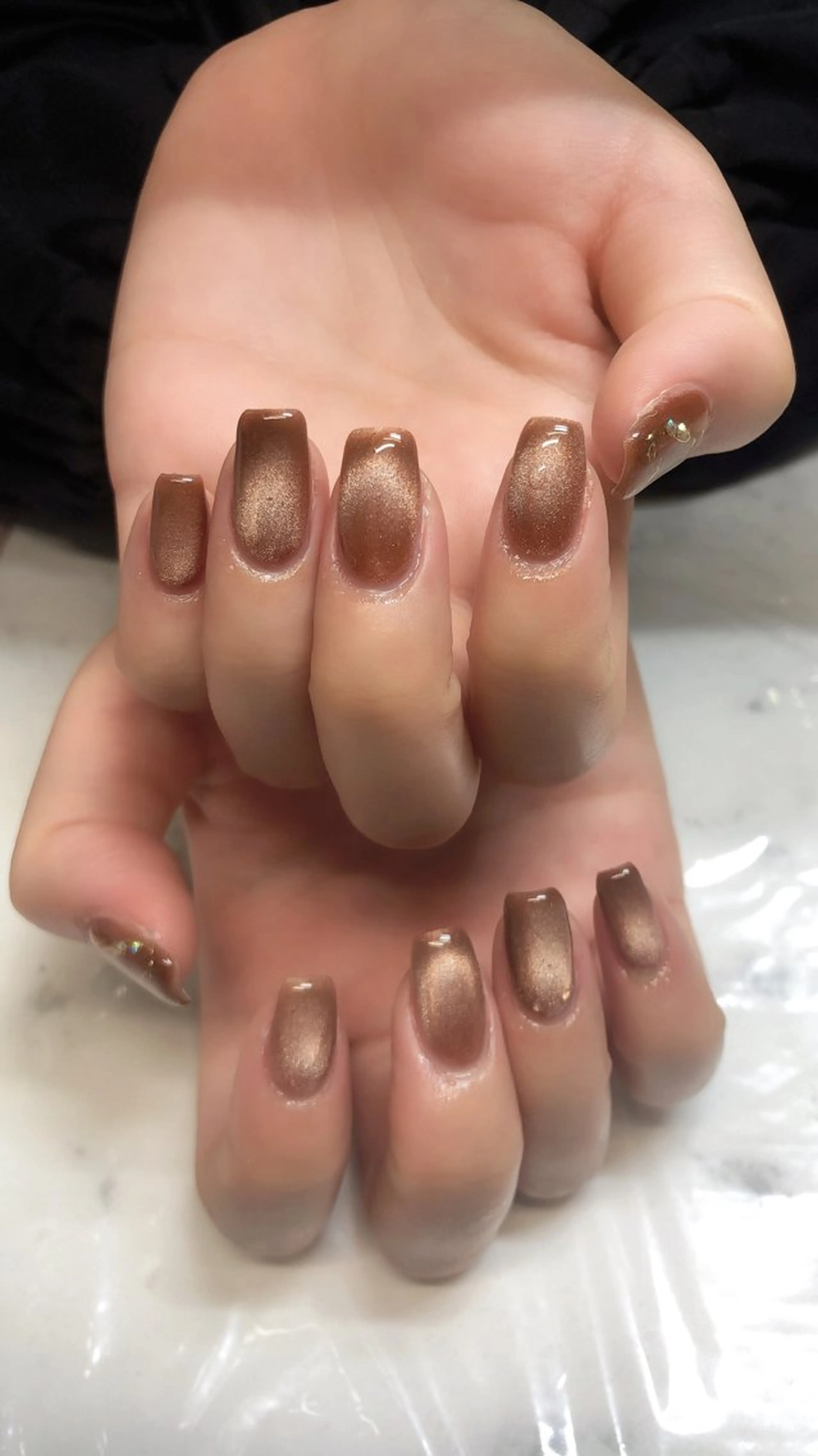 ネイル マグネットネイル ハンドネイル ハンドケア 💎Guarendo💎錦糸町店所属・✨アン ミユ✨のネイルデザイン