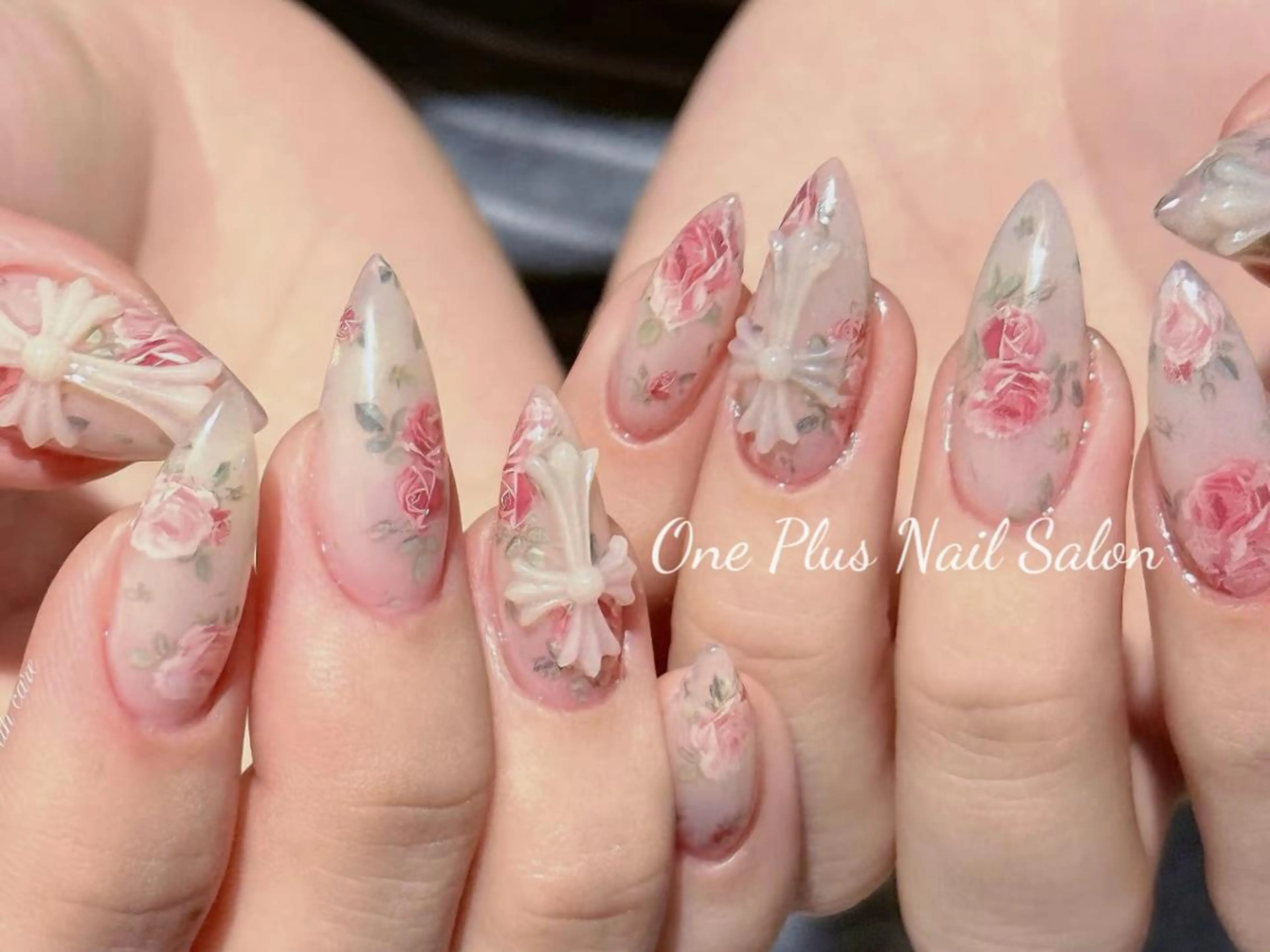 ネイル One Plus Nail Salonのネイルデザイン