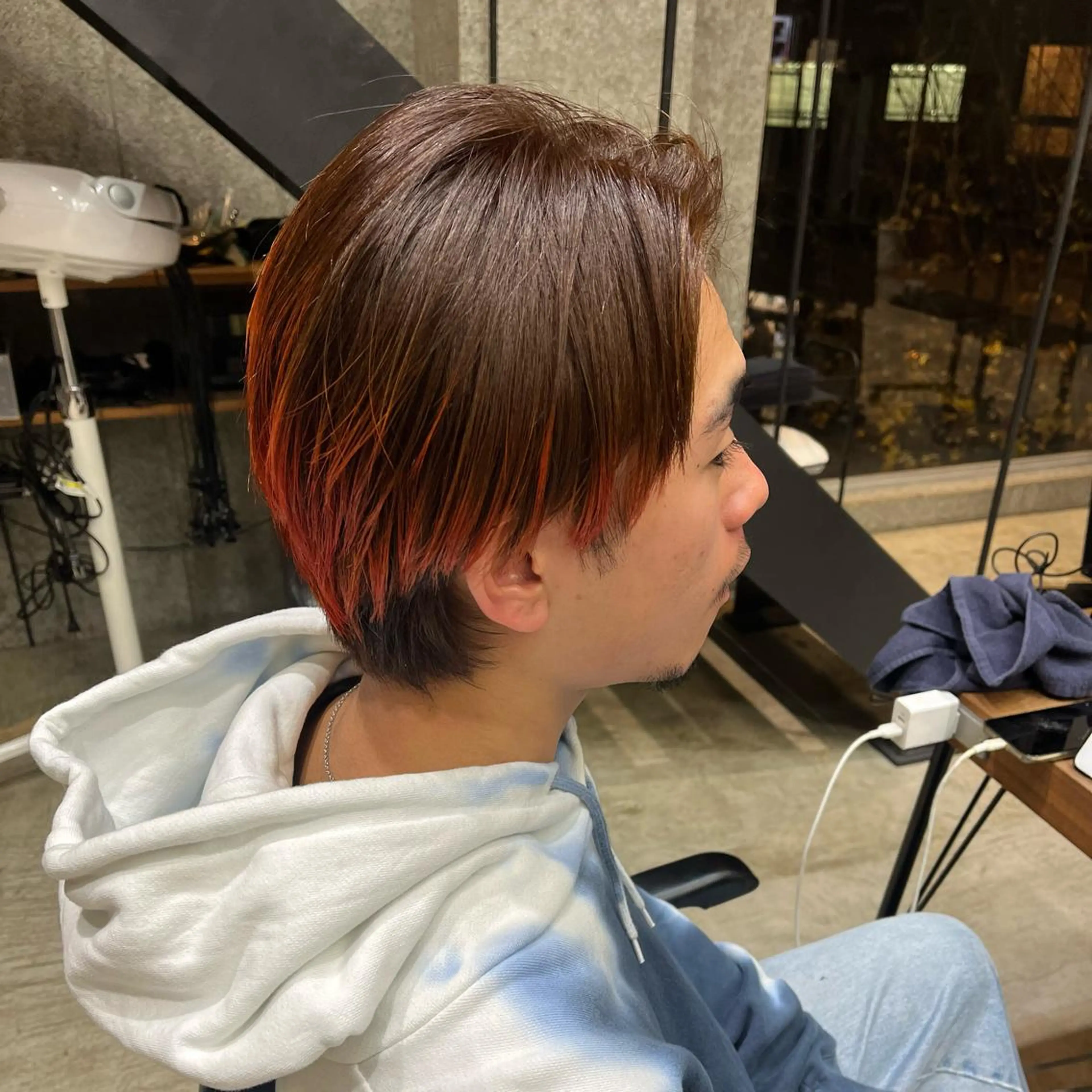 ショート カラー ヘアアレンジ ブラウンカラー オレンジ オレンジブラウン ボブハイトーン🦖 デザインMAMIのヘアスタイル