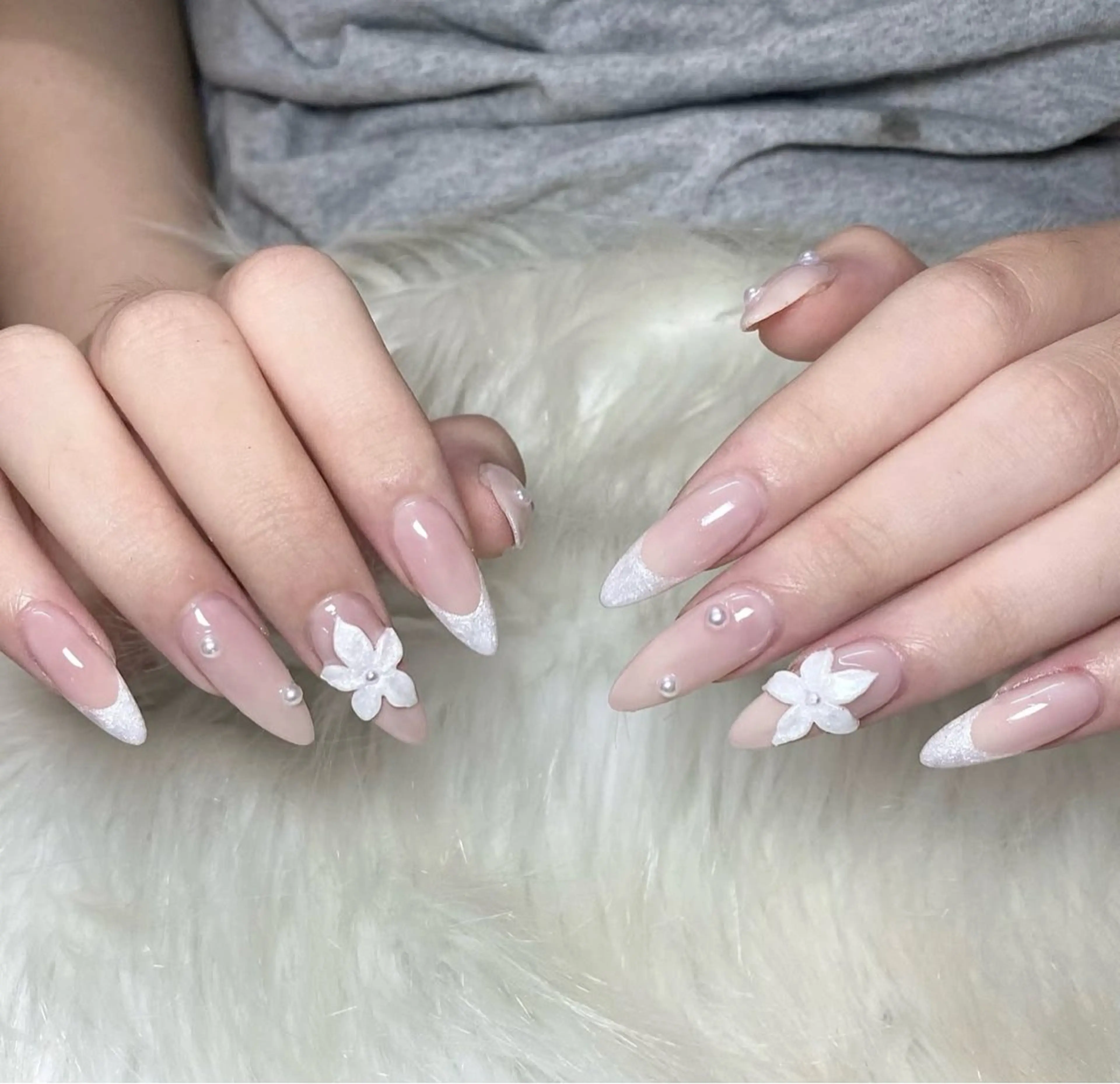 ネイル アニー ルナのネイルデザイン