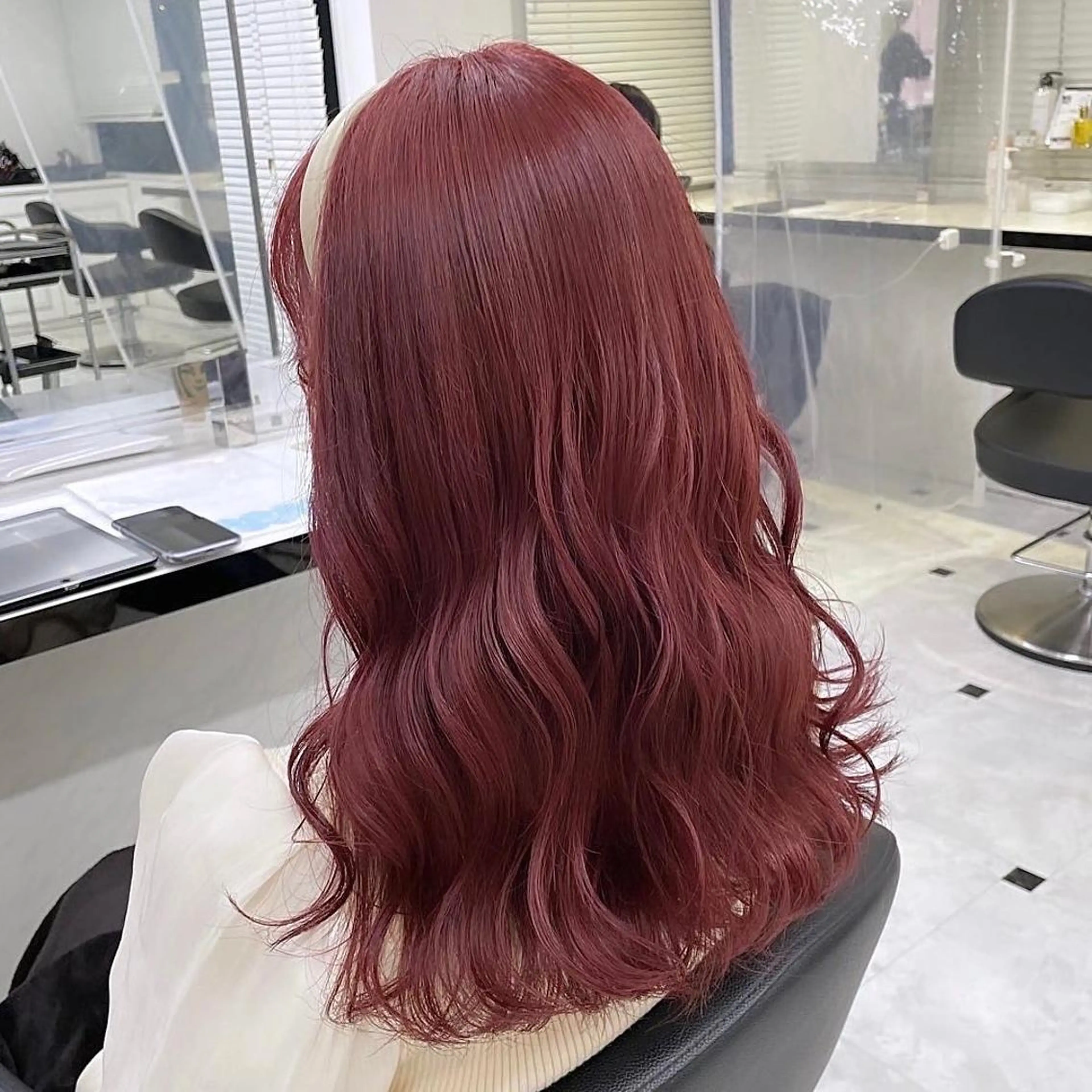 セミロング カラー 🩰透明感カラー♡ UTA🩰のヘアスタイル