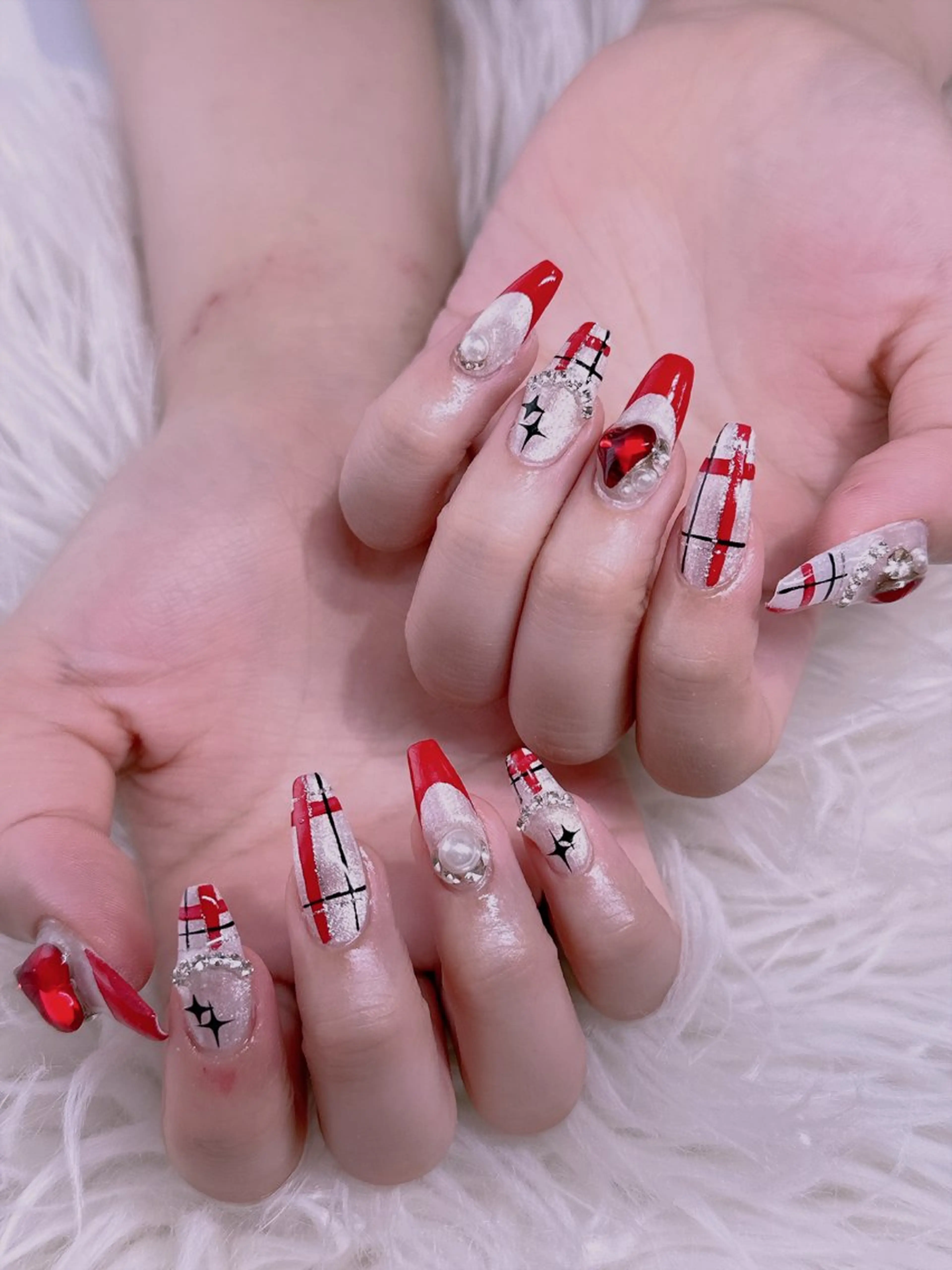 ネイル エムズ エムズのマツエク・マツパデザイン