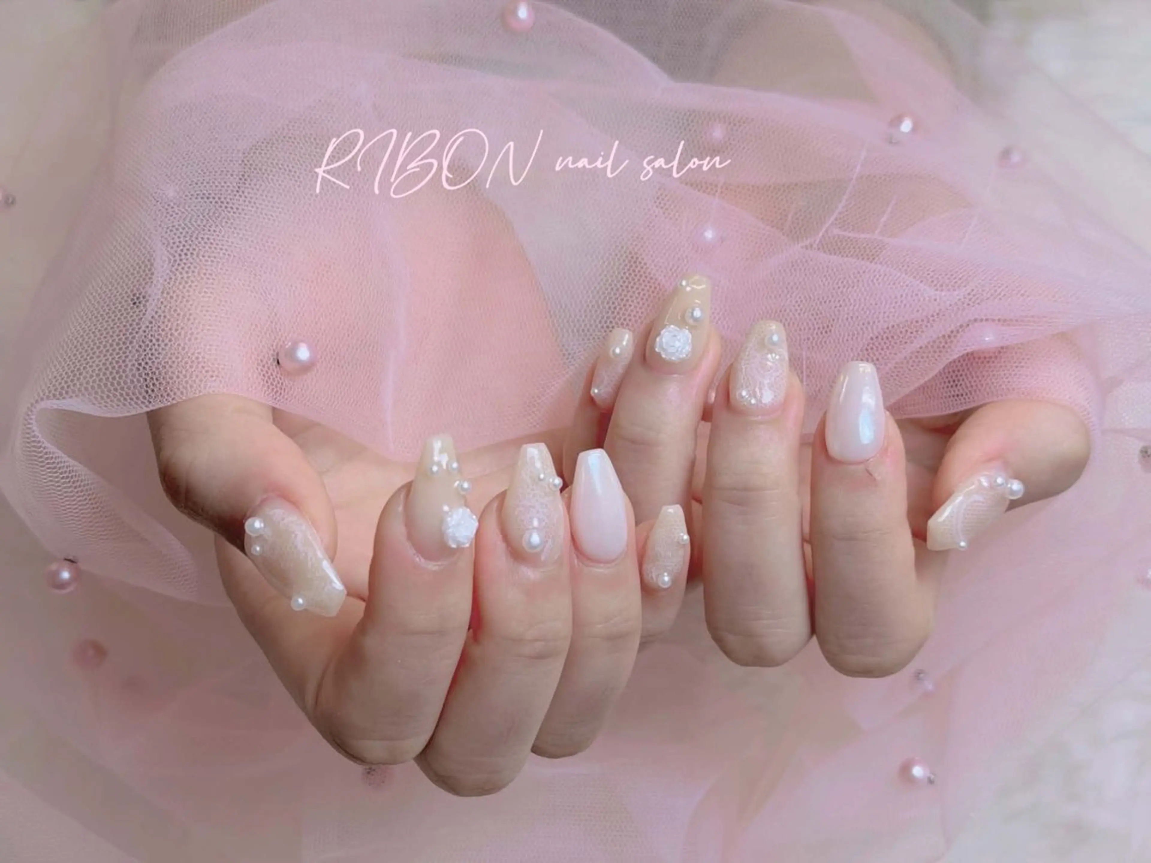 ネイル チークネイル 長さ出し フレンチネイル ジェルネイル グラデーション ハンドネイル RIBON nail 高田馬場のネイルデザイン