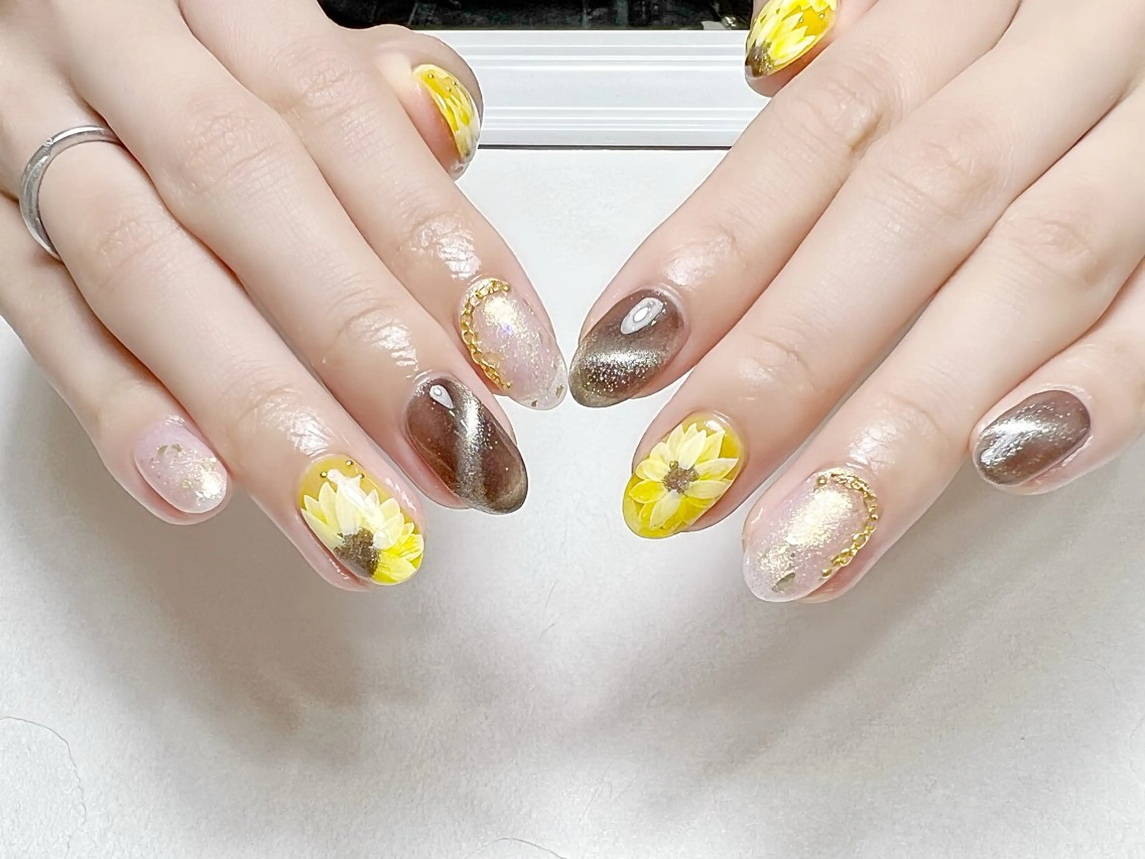 ネイル フラワーネイル マグネットネイル 夏ネイル rouse nail RISATOのネイルデザイン