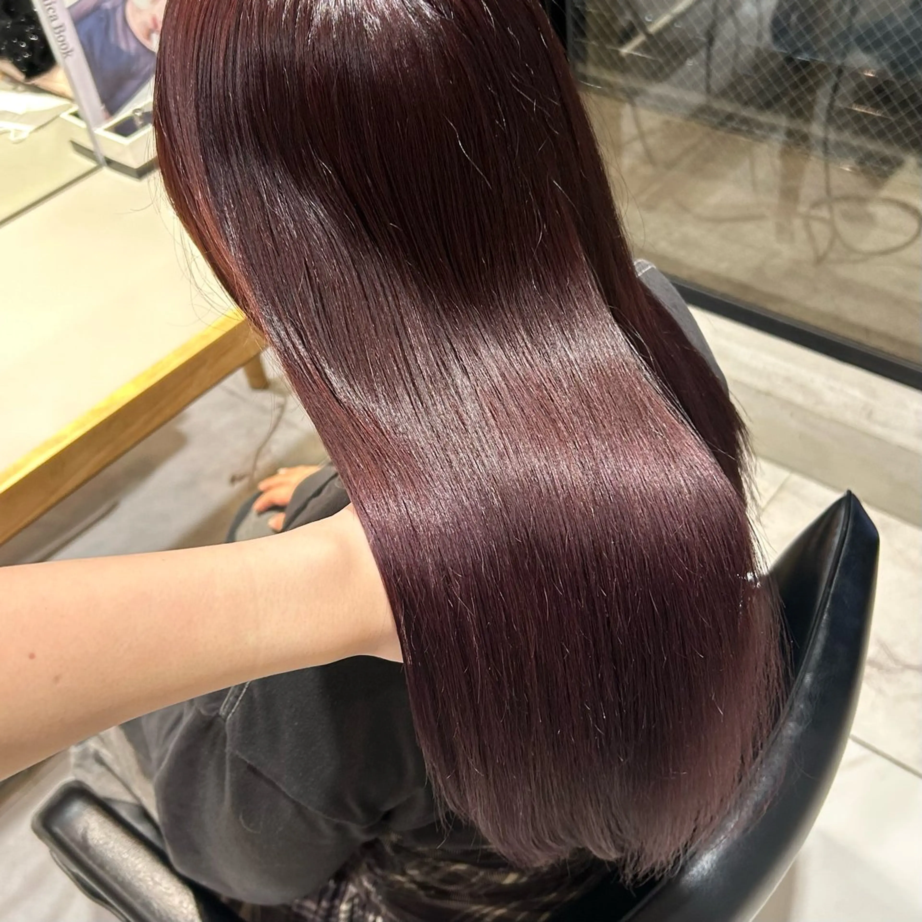 カラー サラ艶/韓国ヘア ︎🌟璃奈 (ﾘﾅ)のヘアスタイル