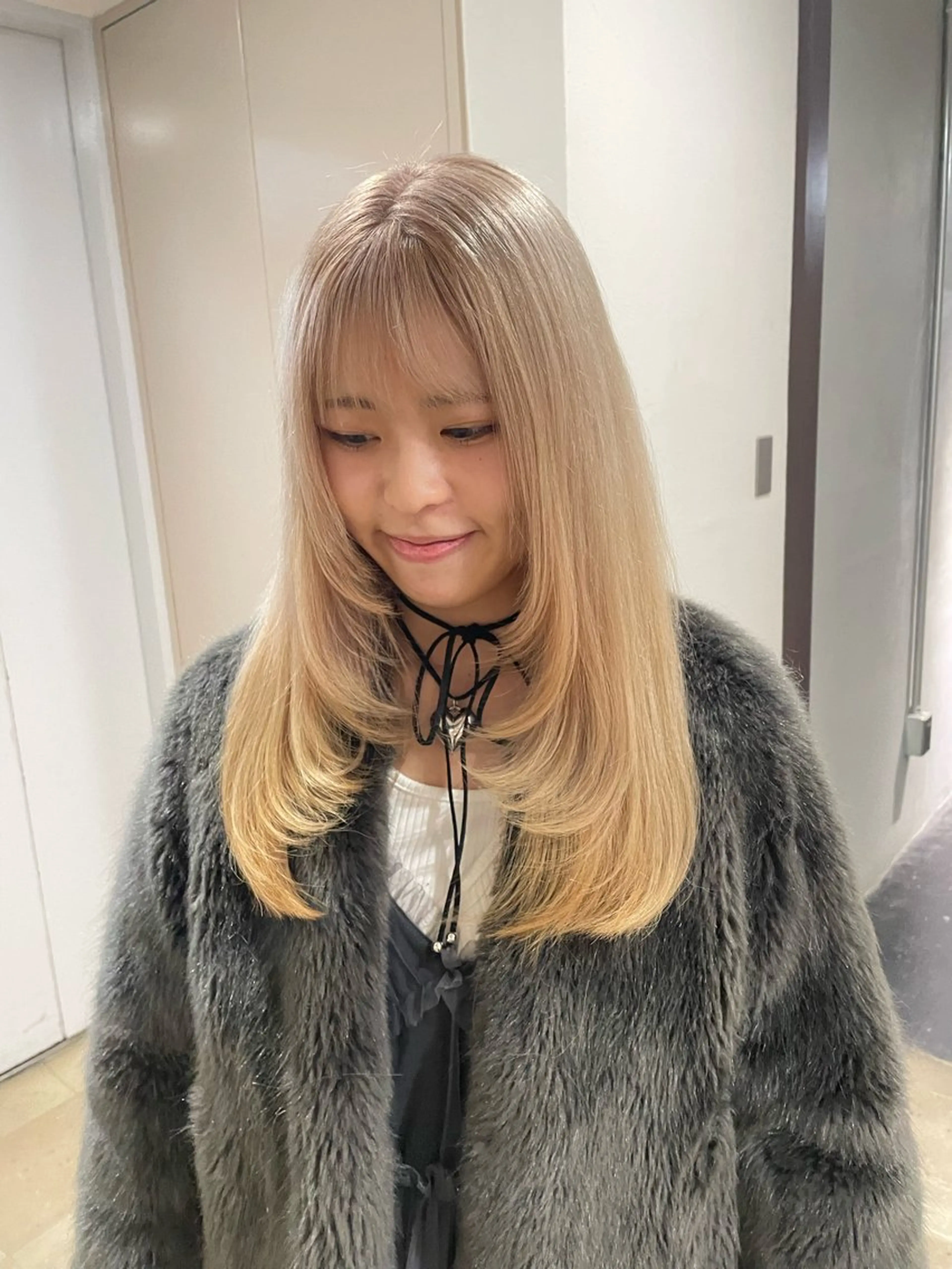 ロング 透明感カラー/ レイヤー/REIKAのヘアスタイル