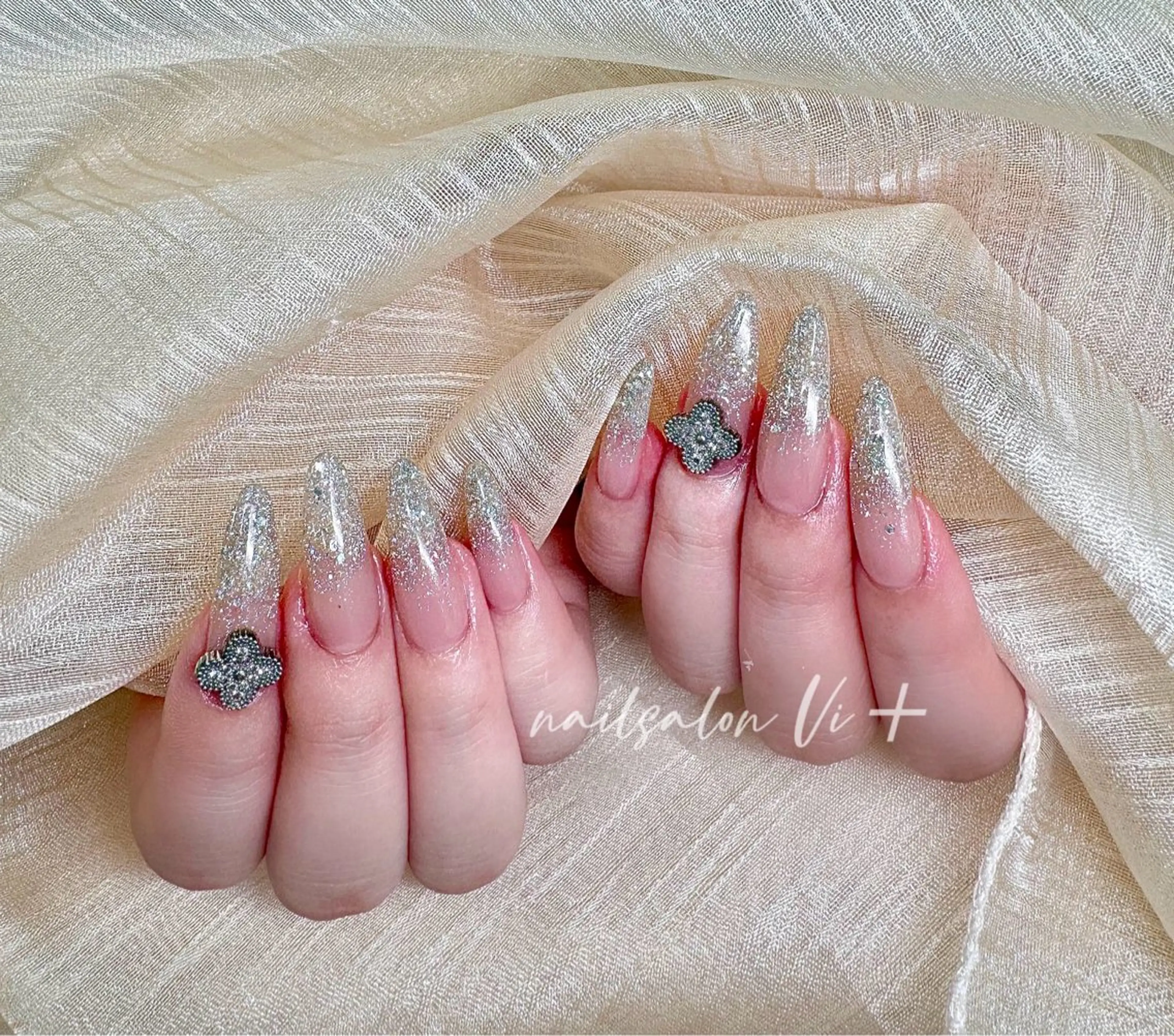 ネイル ハンドネイル ✨Nailsalon Vi+✨のネイルデザイン