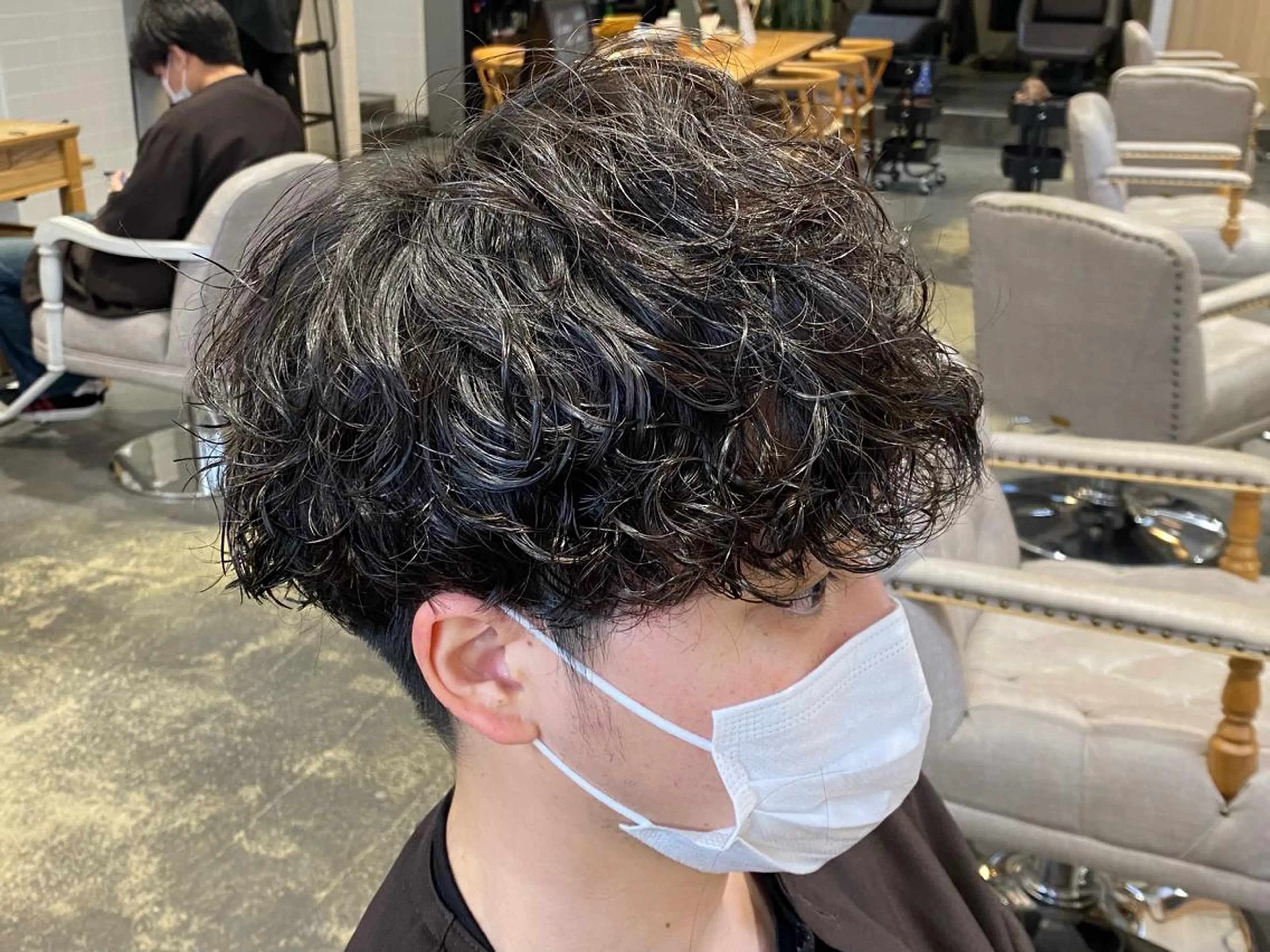 ミディアム パーマ ミディアムパーマ スパイラルパーマ 町田 甲陽のヘアスタイル