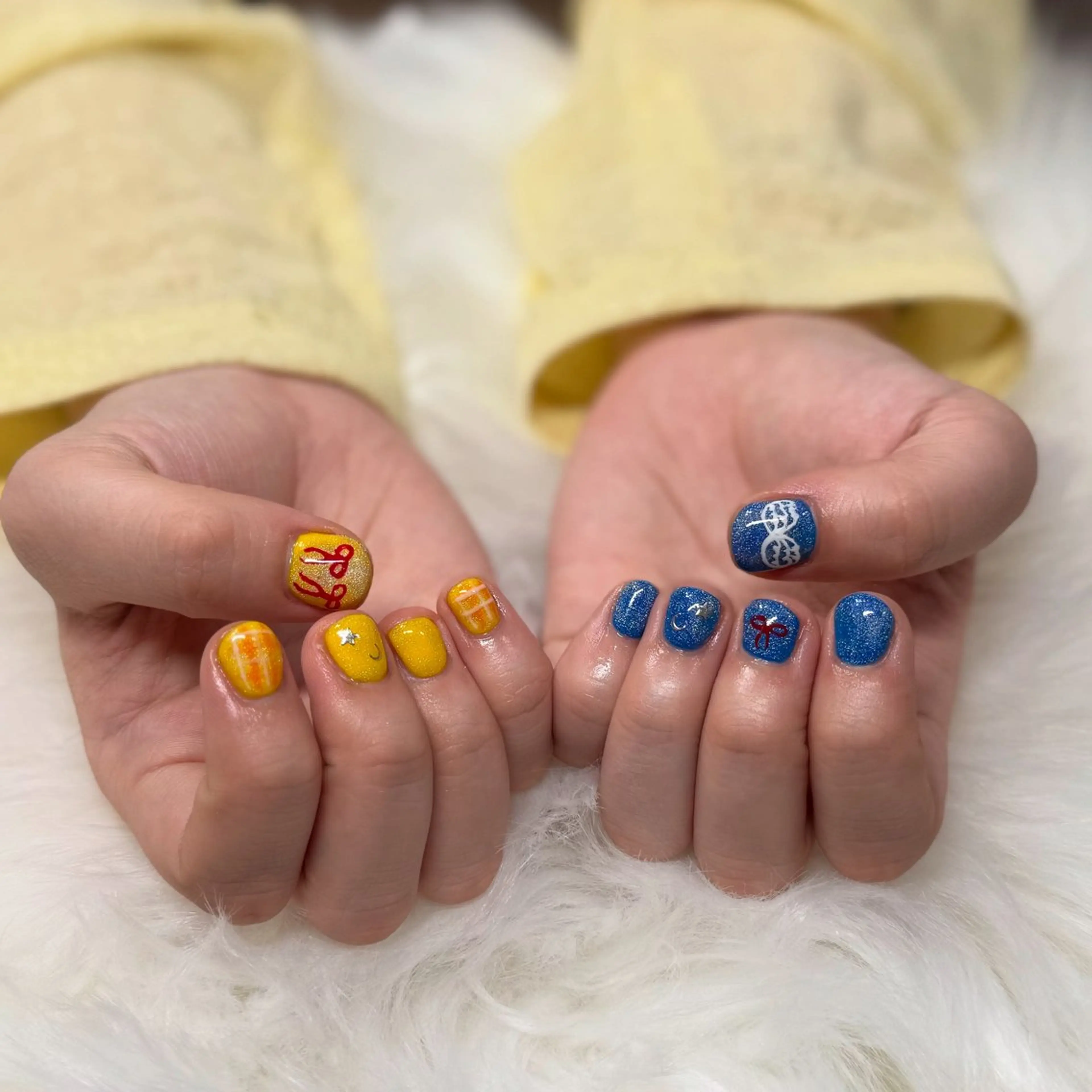 ネイル マグネットネイル Nabi 進藤彩のネイルデザイン