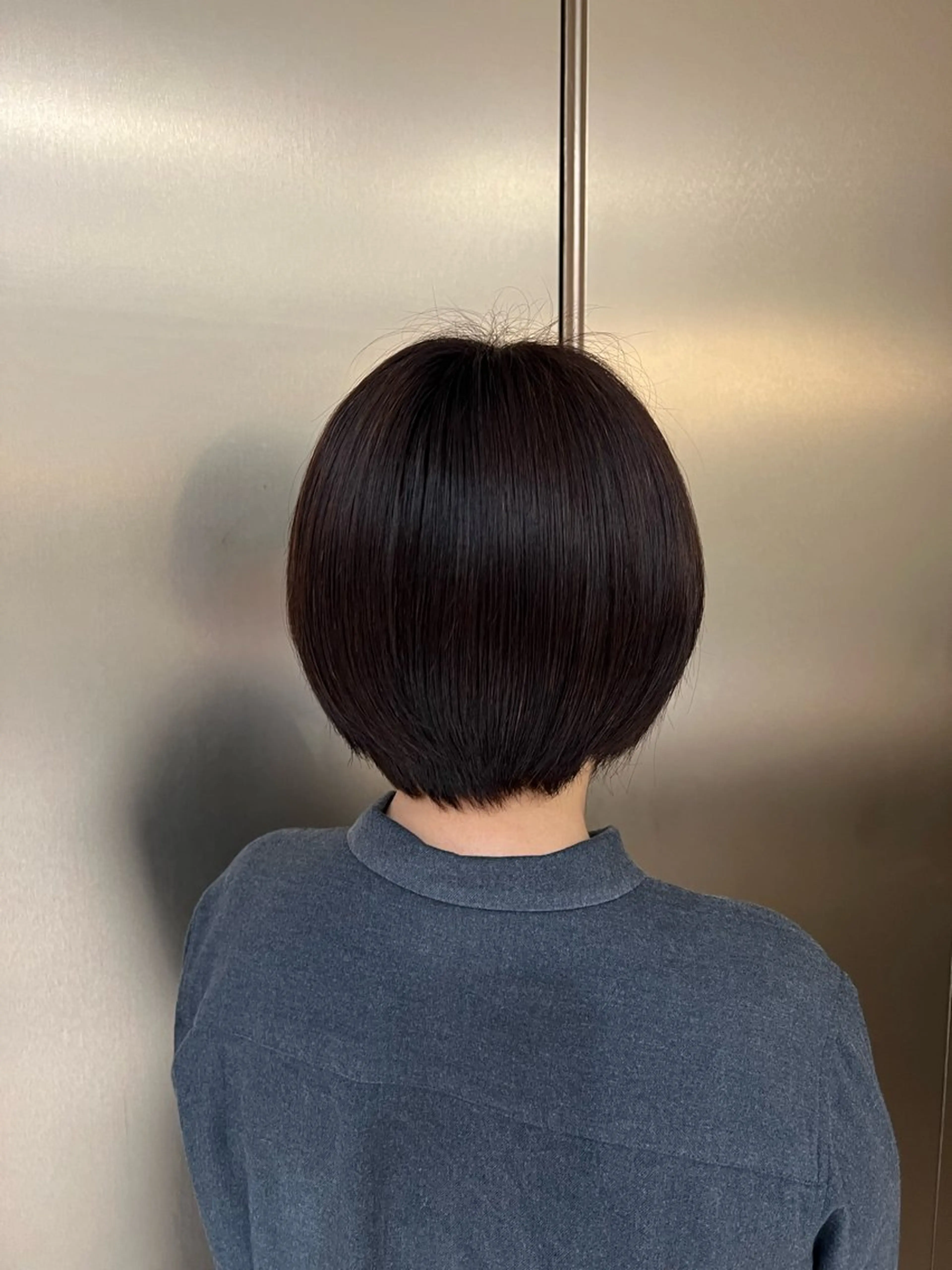 ショート カラー カット無料｜レイヤー カット｜韓国モテへアのヘアスタイル