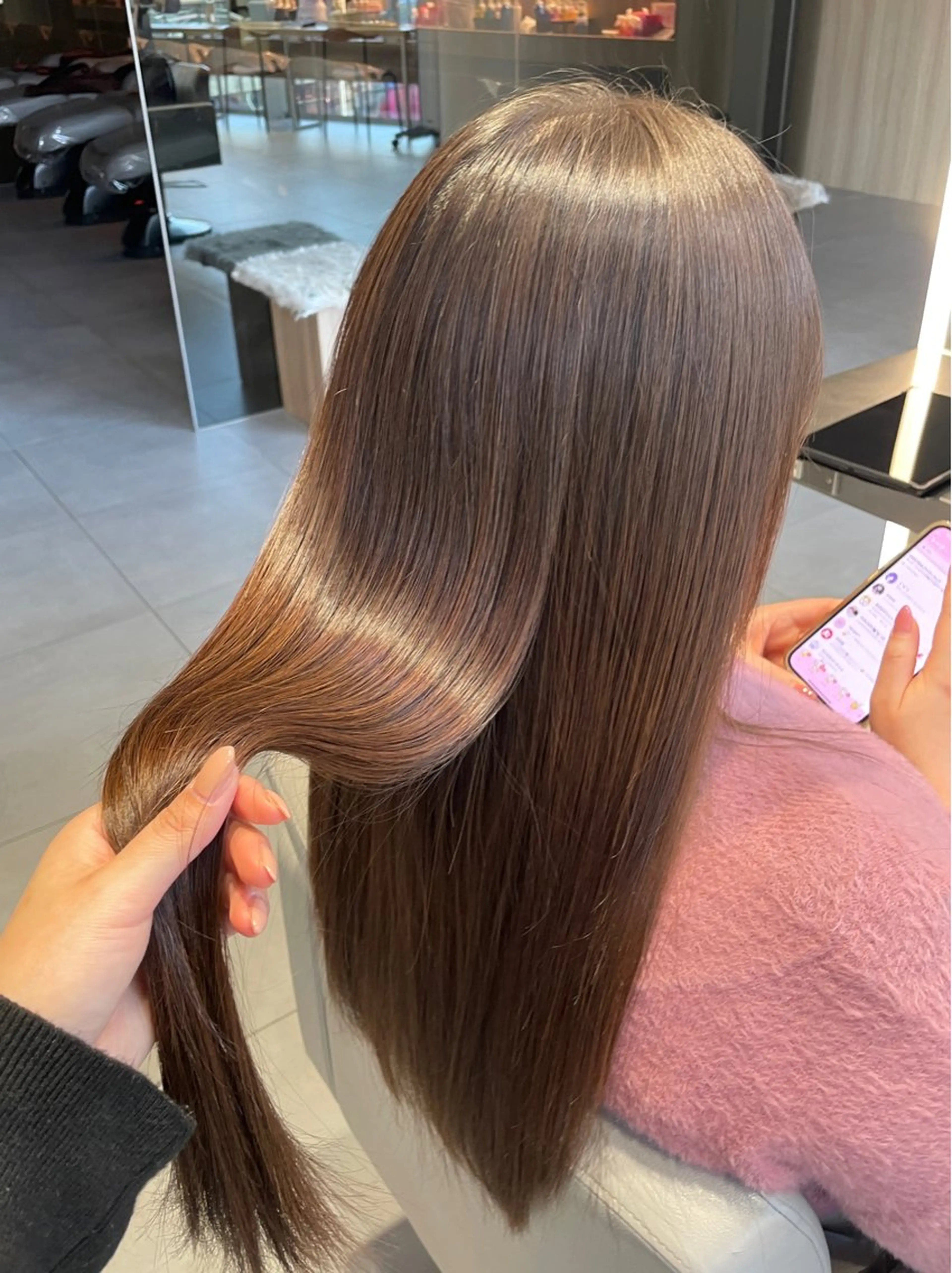 ロング スズキ マユウのヘアスタイル