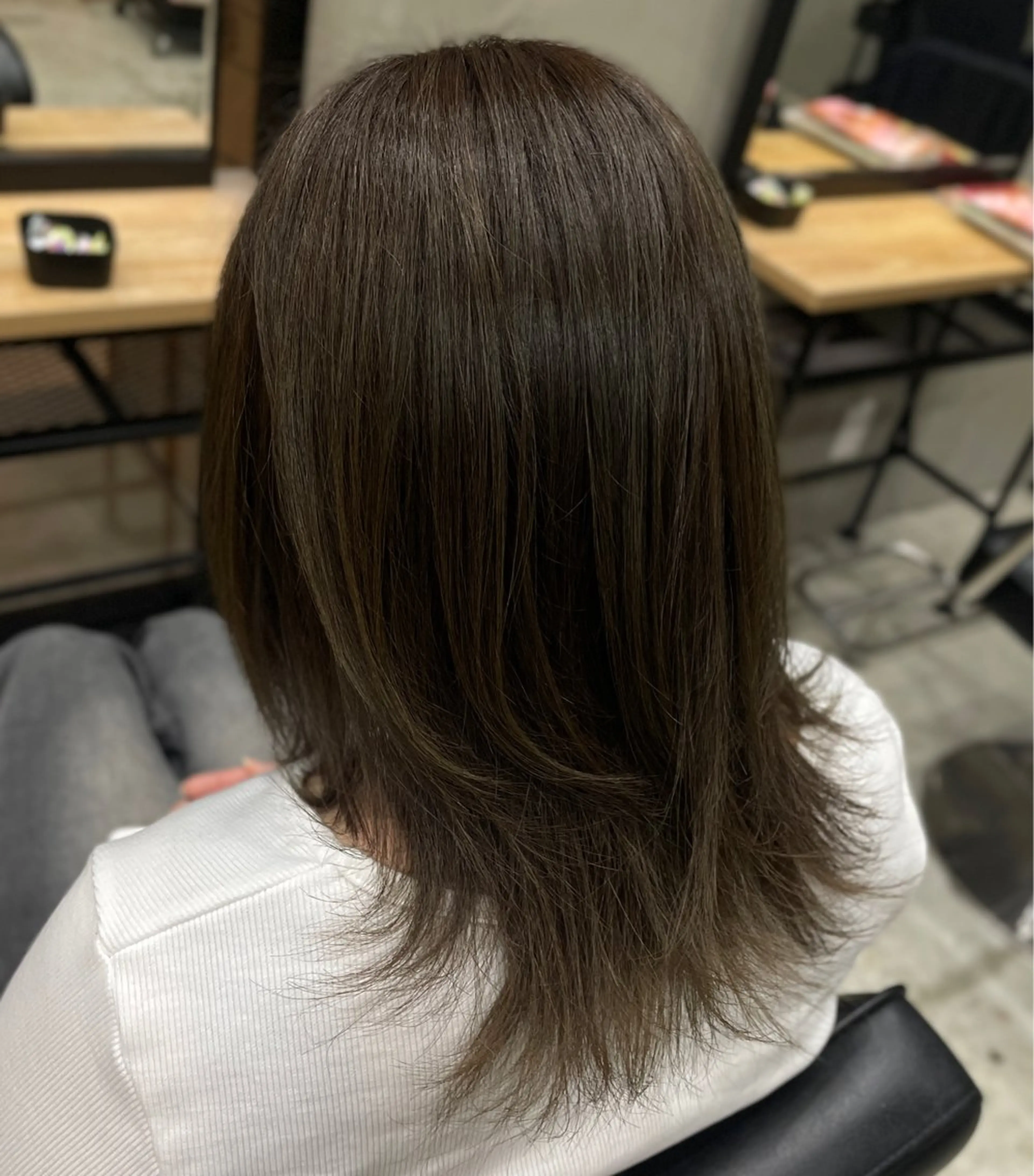 セミロング カラー ベージュカラー ブリーチ 透明感カラー ブリーチなしカラー オリーブベージュ La fith/ Renoのヘアスタイル