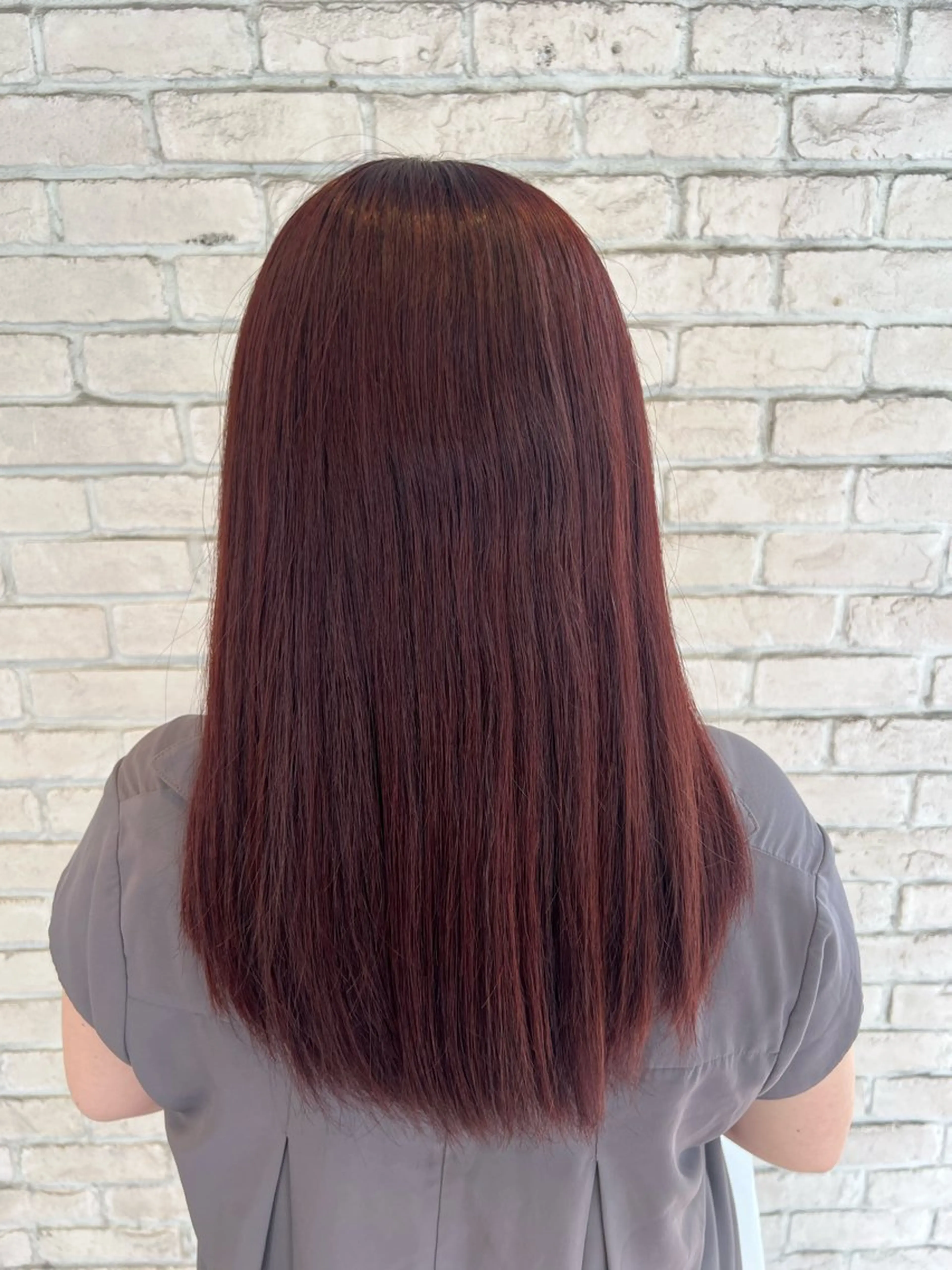 セミロング 髪質改善🫧艶カラー ✨エクステ🎀しゅりのヘアスタイル