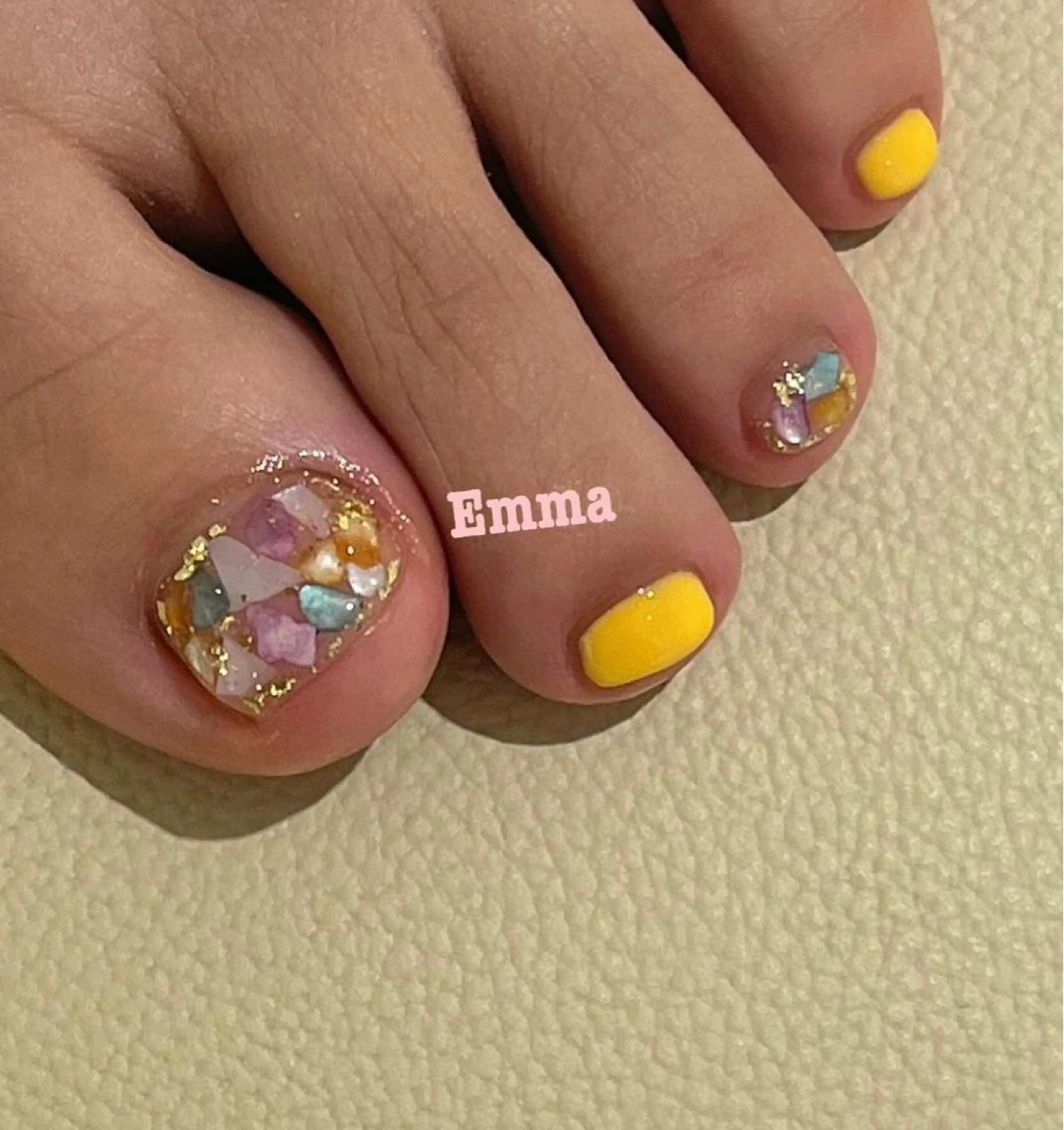 ネイル フットネイル ISA_ BELLAのネイルデザイン