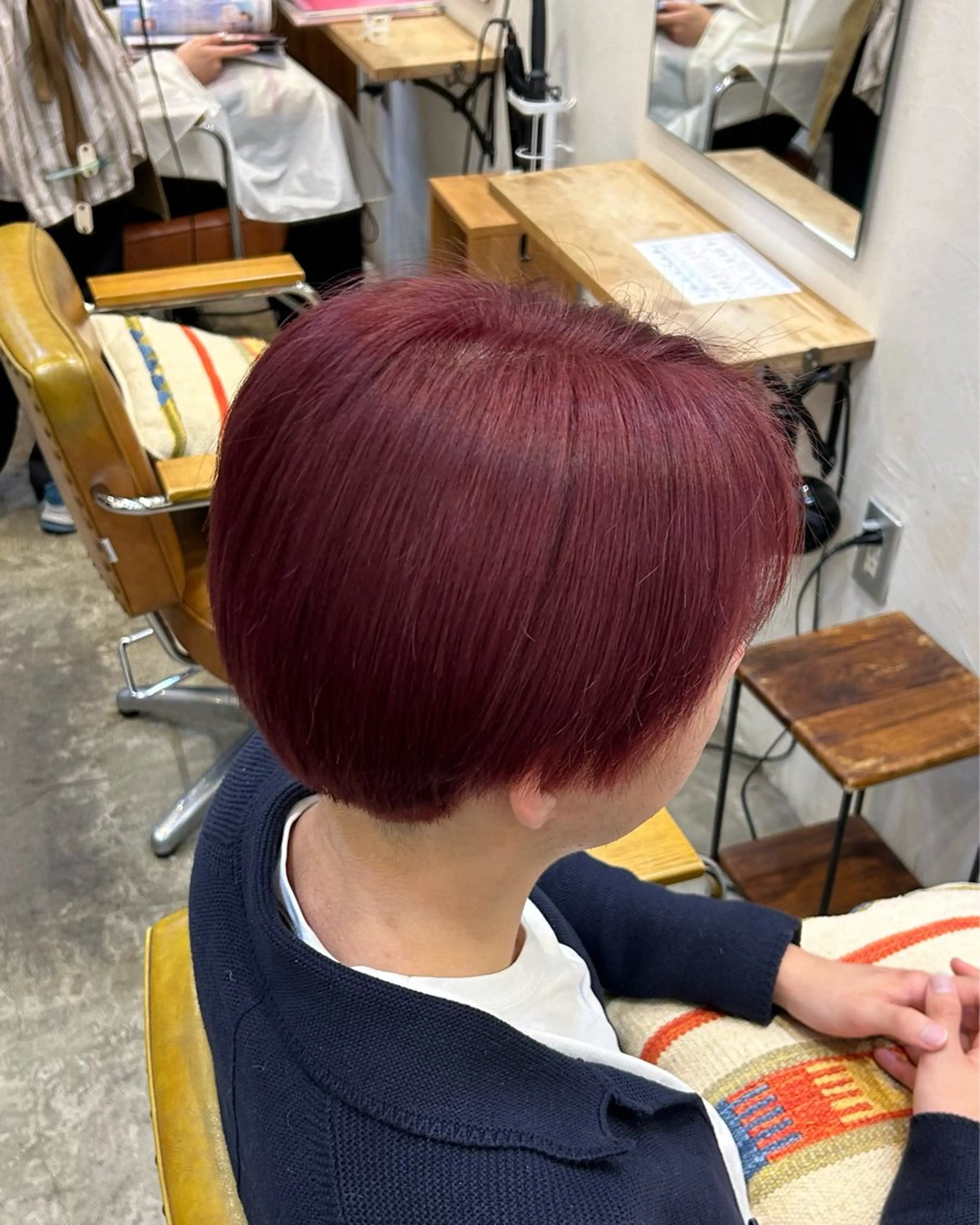 ショート メンズ カット ヘアカラー 海奈|透明感カラー |顔まわりカットのヘアスタイル