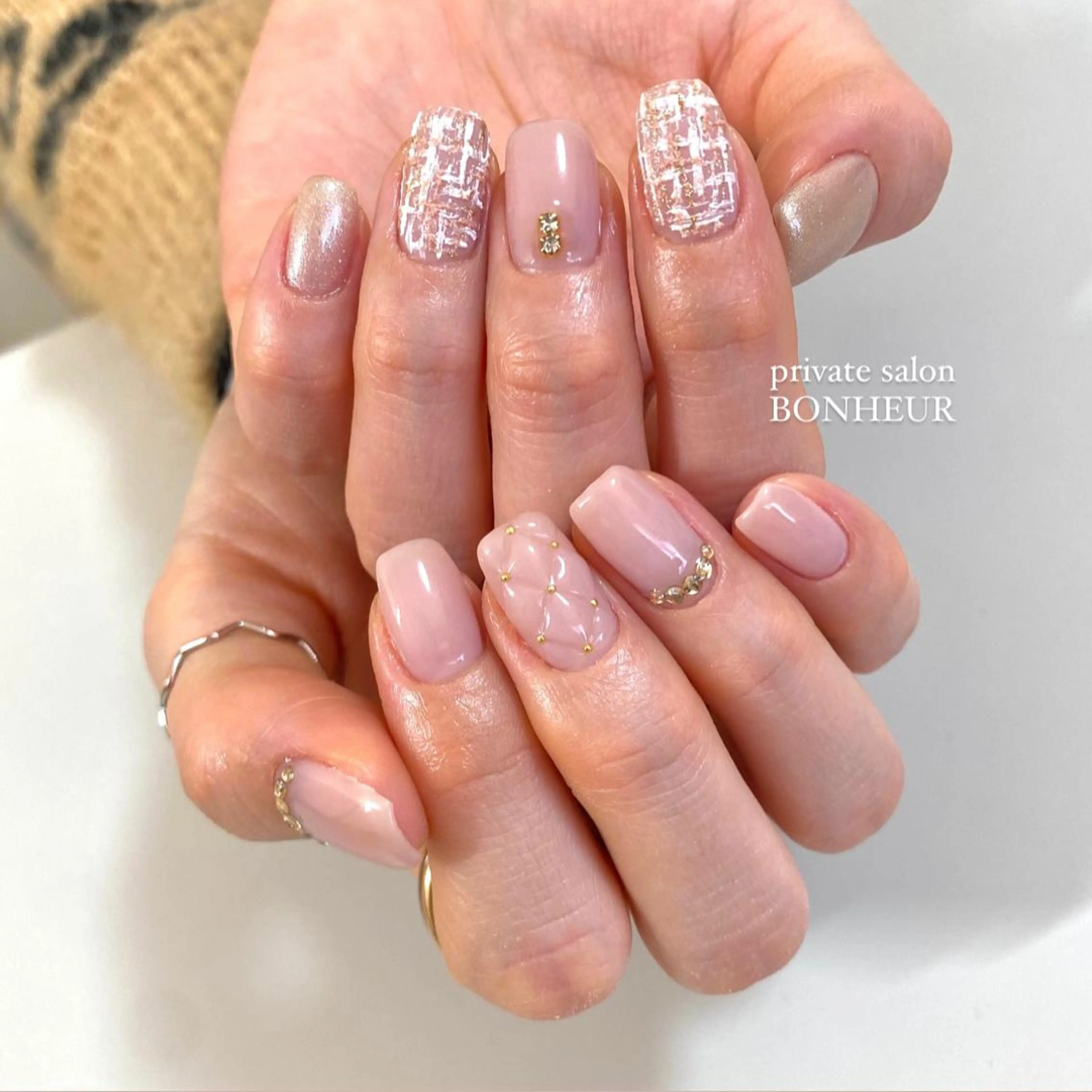 ネイル ハンドネイル BONHEUR Annaのネイルデザイン