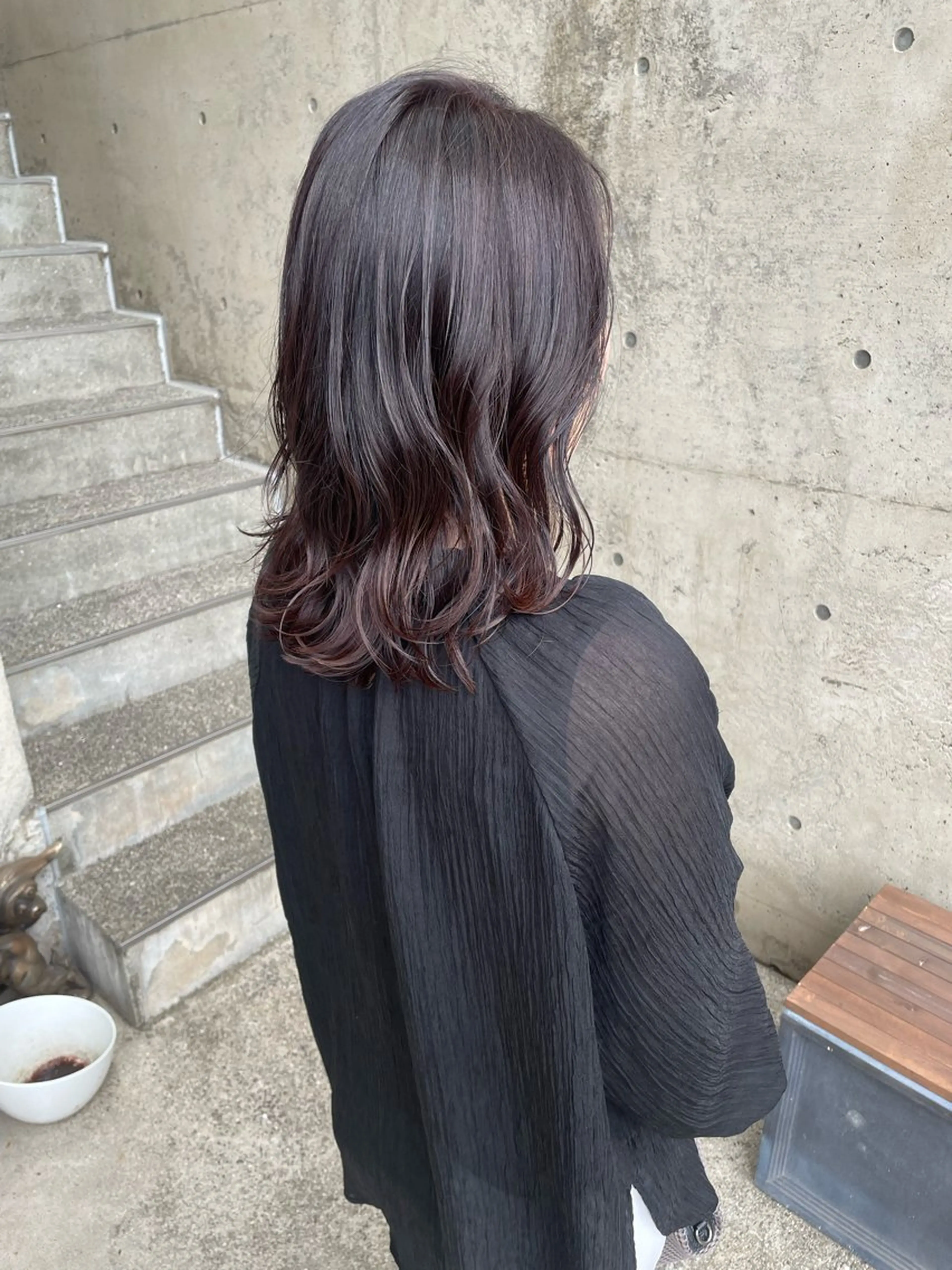 ミディアム カラー 日高 香織のヘアスタイル