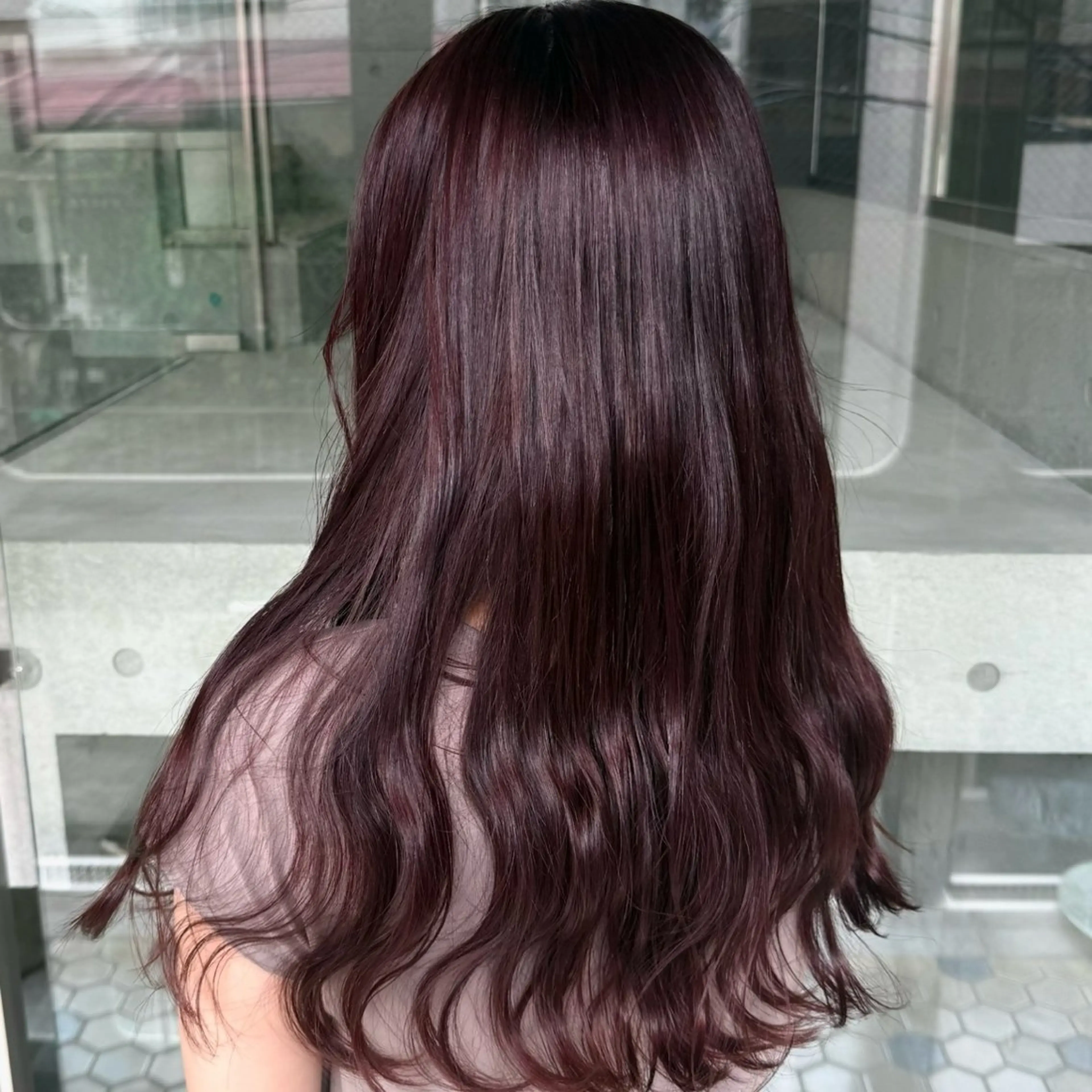 カラー RINA .のヘアスタイル