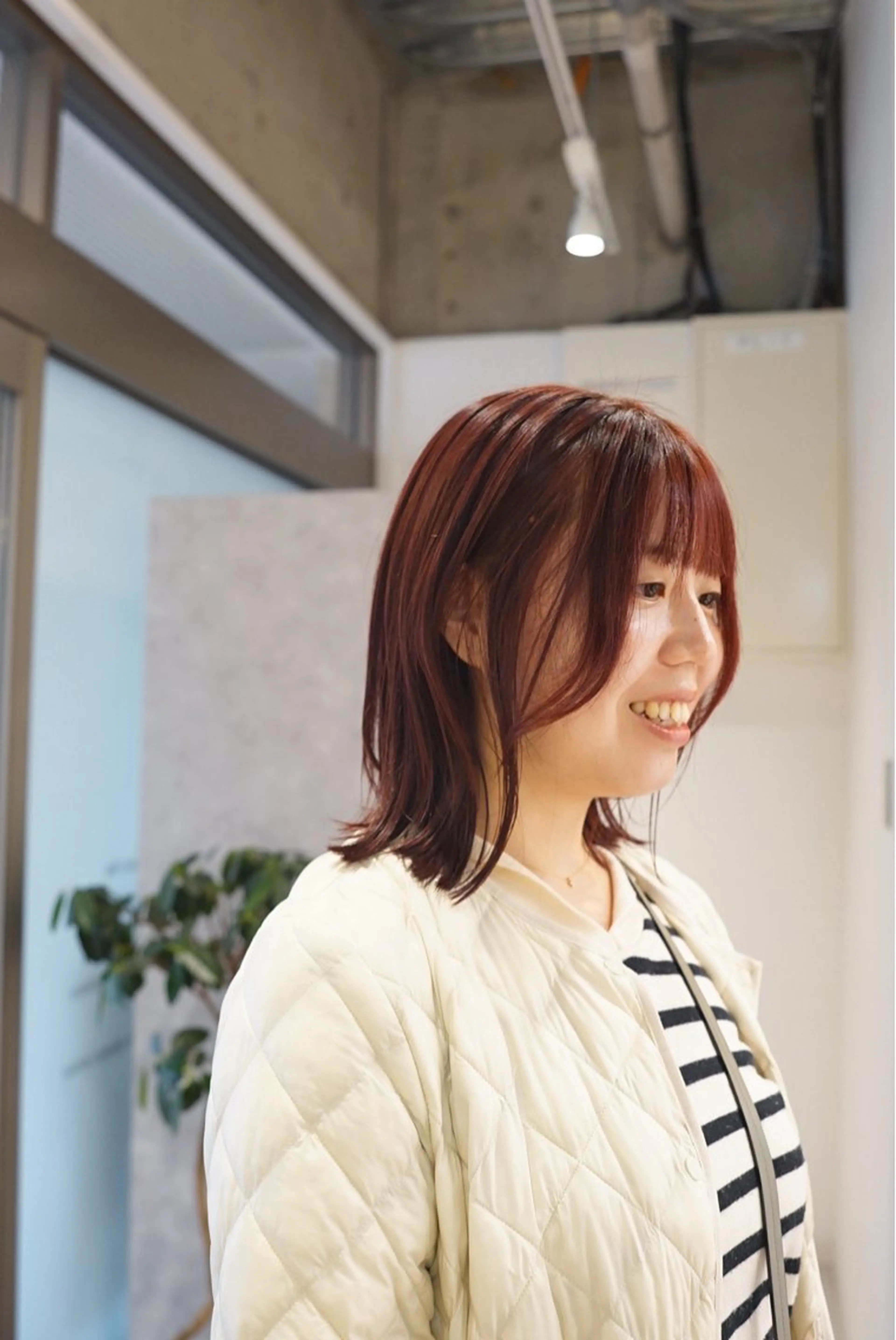 ミディアム カラー 月100人以上 髪質改善施術｜谷口のヘアスタイル