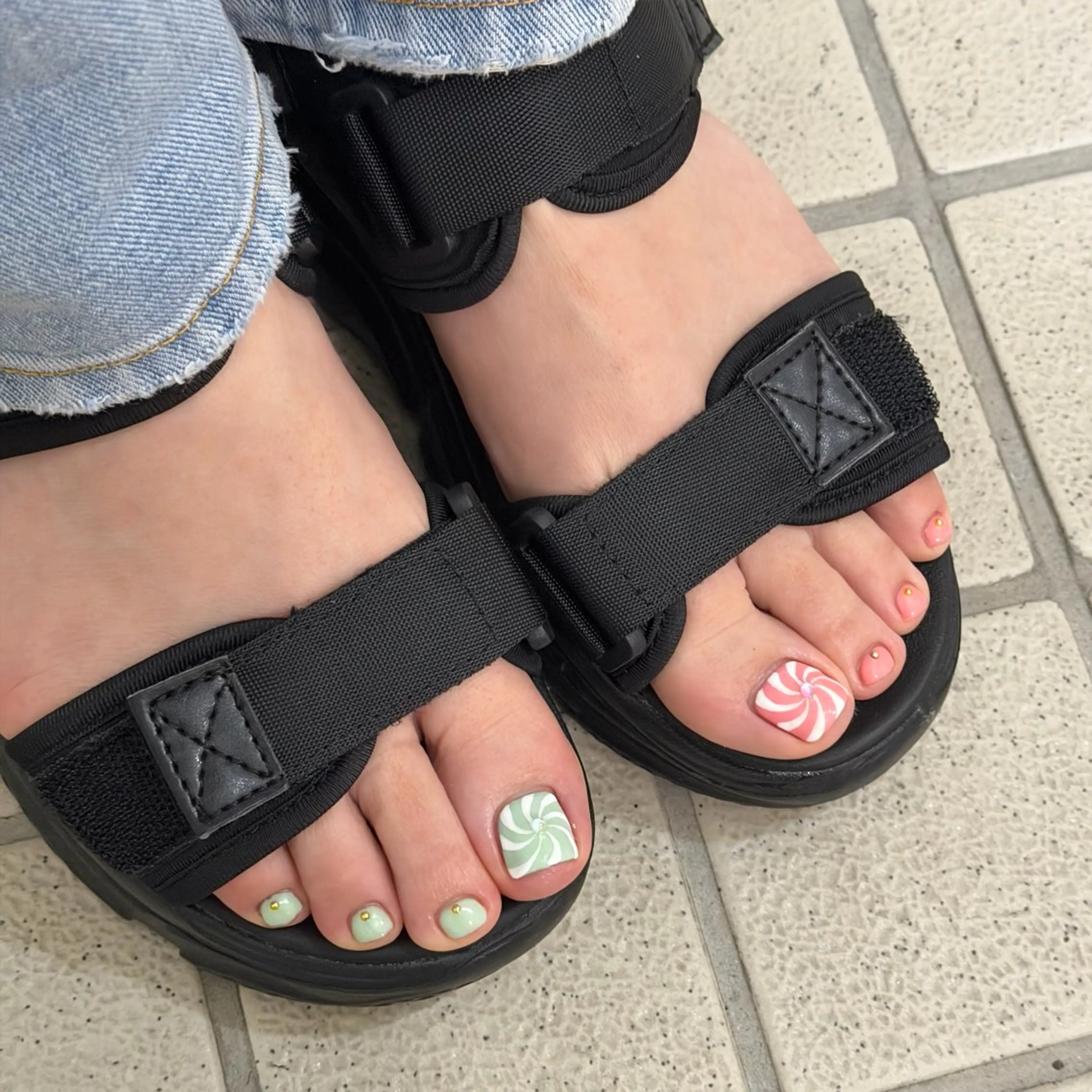 ネイル フットネイル 持ち込み フットネイル tamaki araiのネイルデザイン