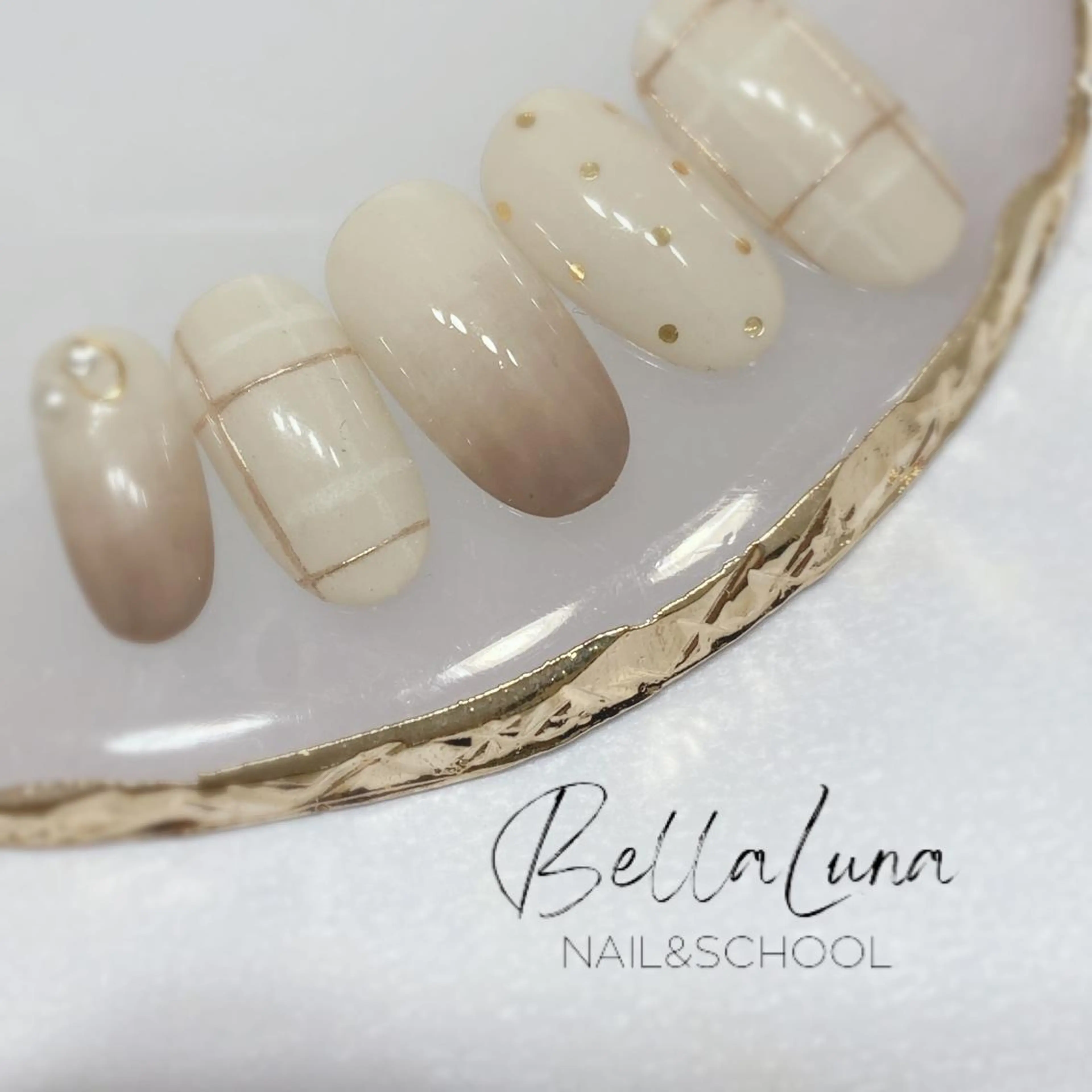 ネイル BellaLuna NAILのネイルデザイン