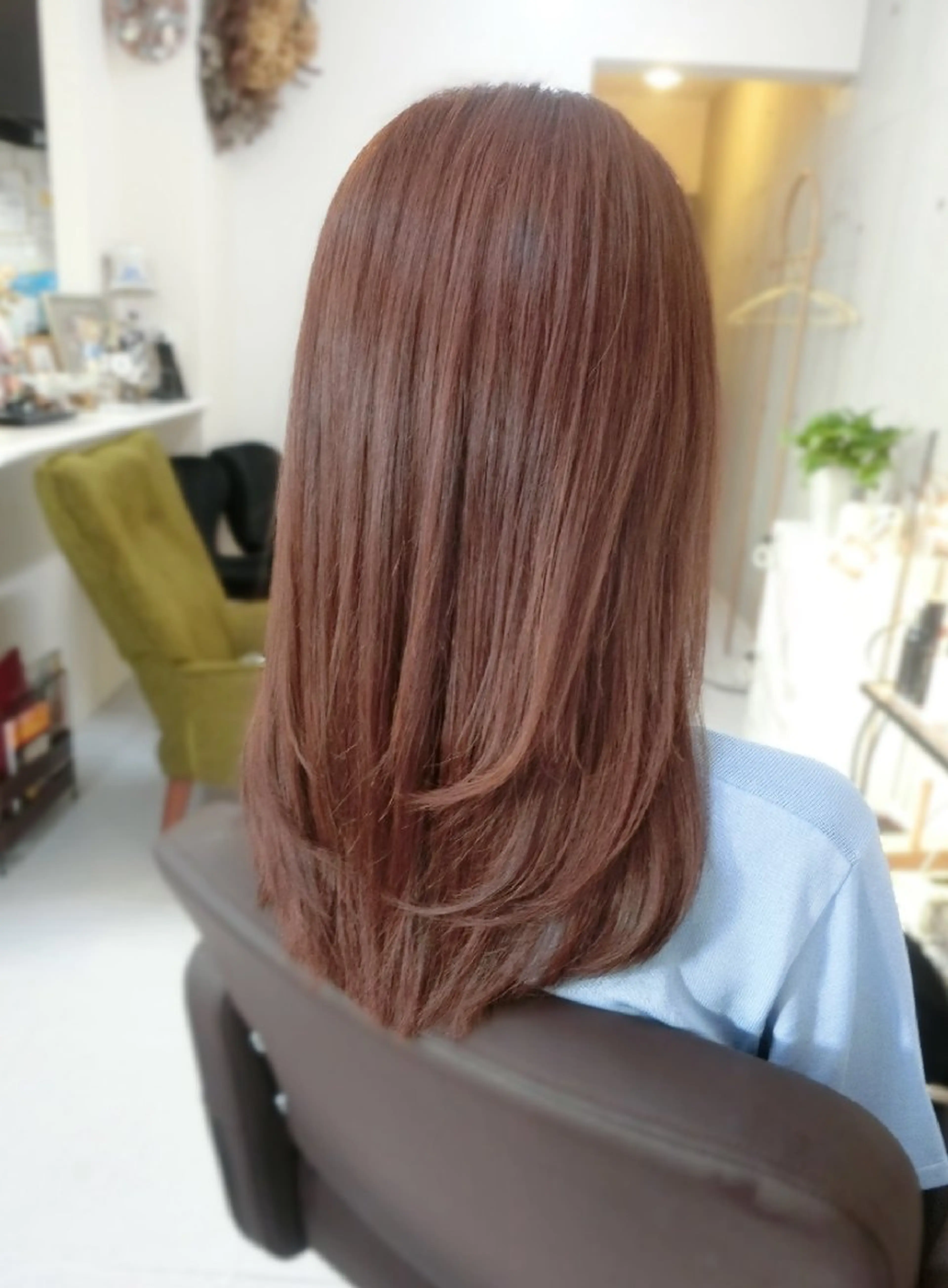 カラー ma cherie naoのヘアスタイル