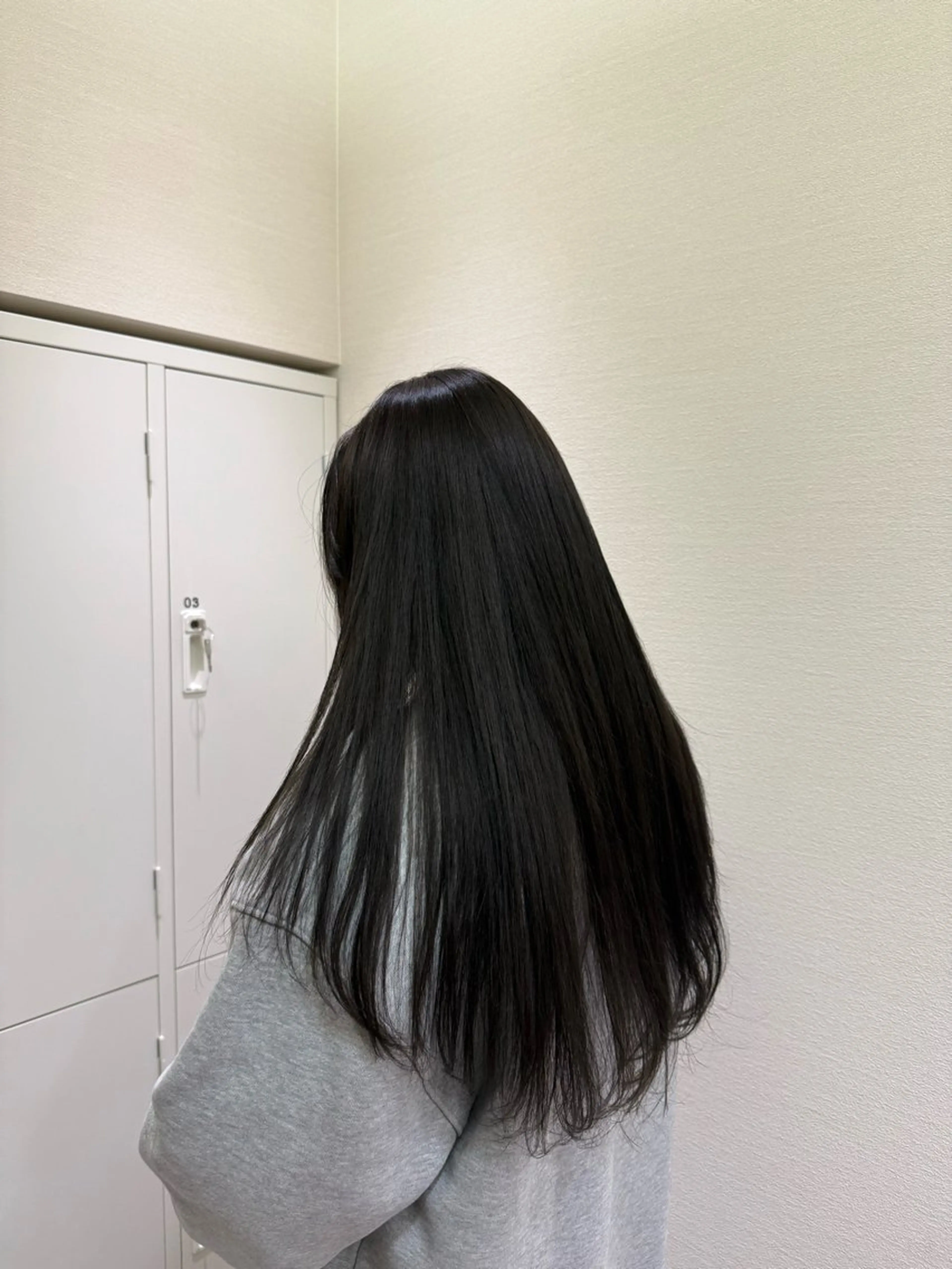 ロング レイヤーカット RosierBlue 工藤のヘアスタイル