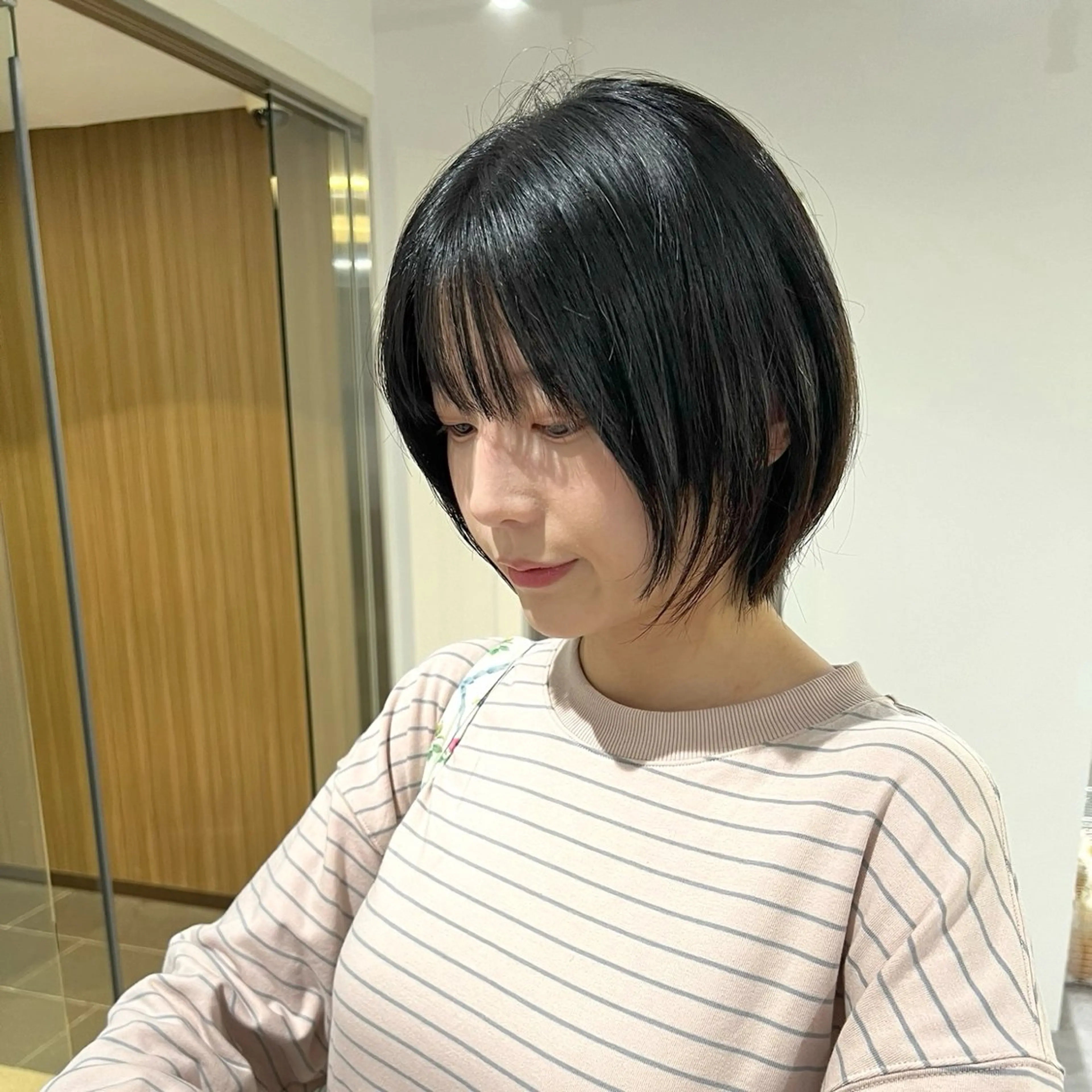 ショート ショートヘア ウルフカット カット パーマ ナチュラルヘア/ 似合わせ/三宅 昌太のヘアスタイル