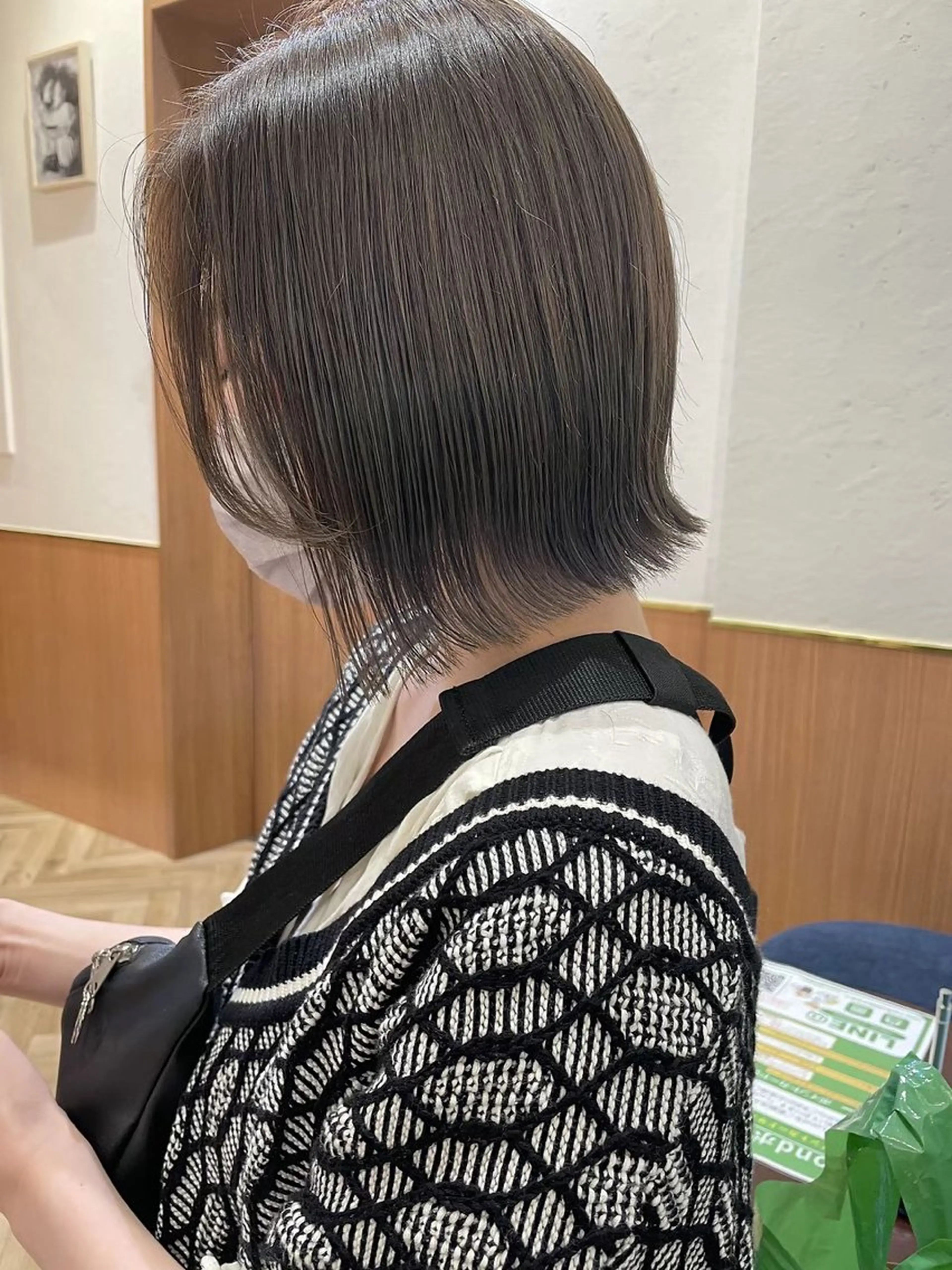 ミディアム カット ヘアカラー 艶カラー美髪縮毛矯正 /髪質改善✨️ユウキのヘアスタイル