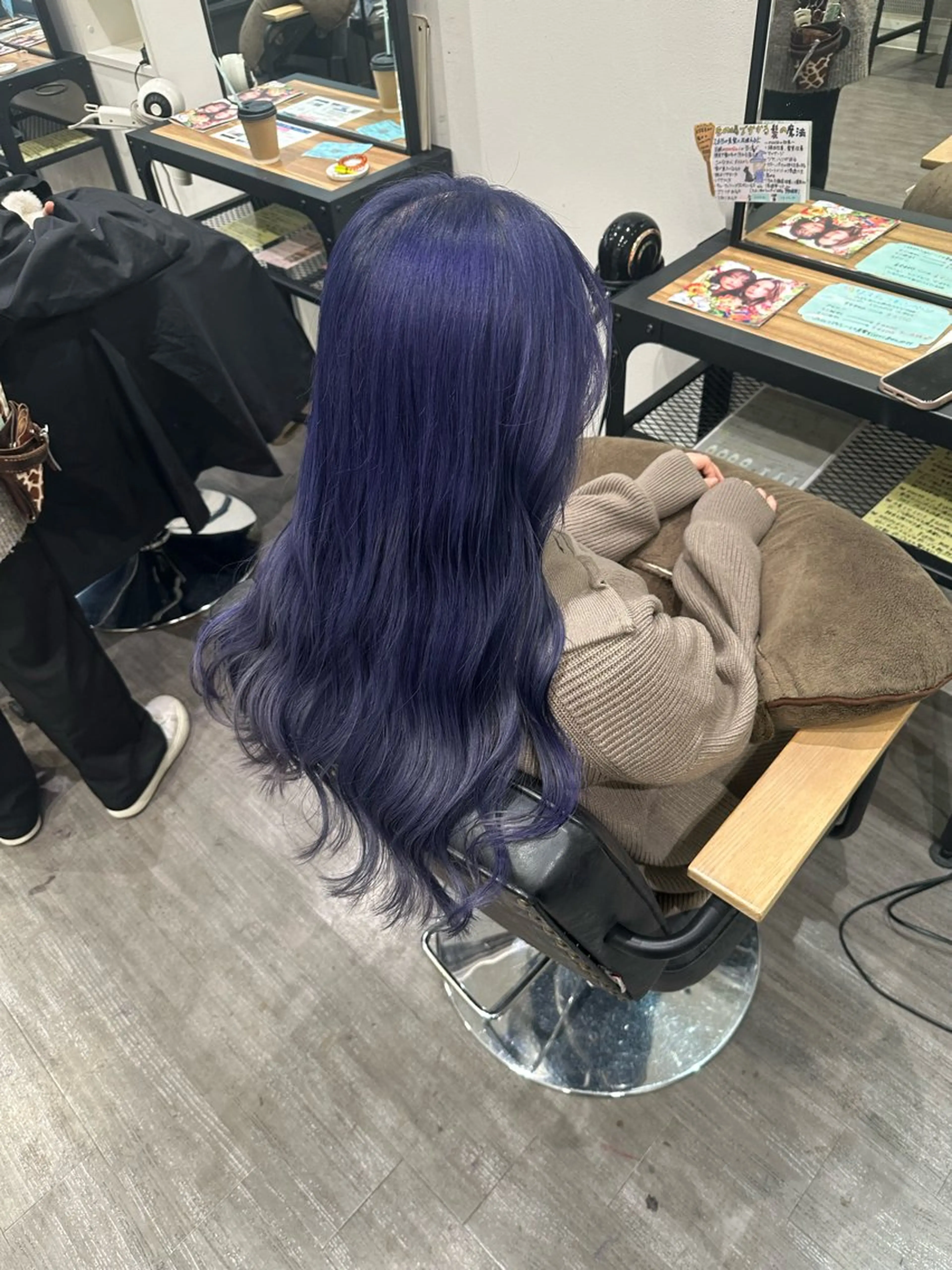 ロング カラー ブルーカラー ブルーラベンダー ラベンダーカラー 艶髪レイヤー上田 紗也🇰🇷💗のヘアスタイル