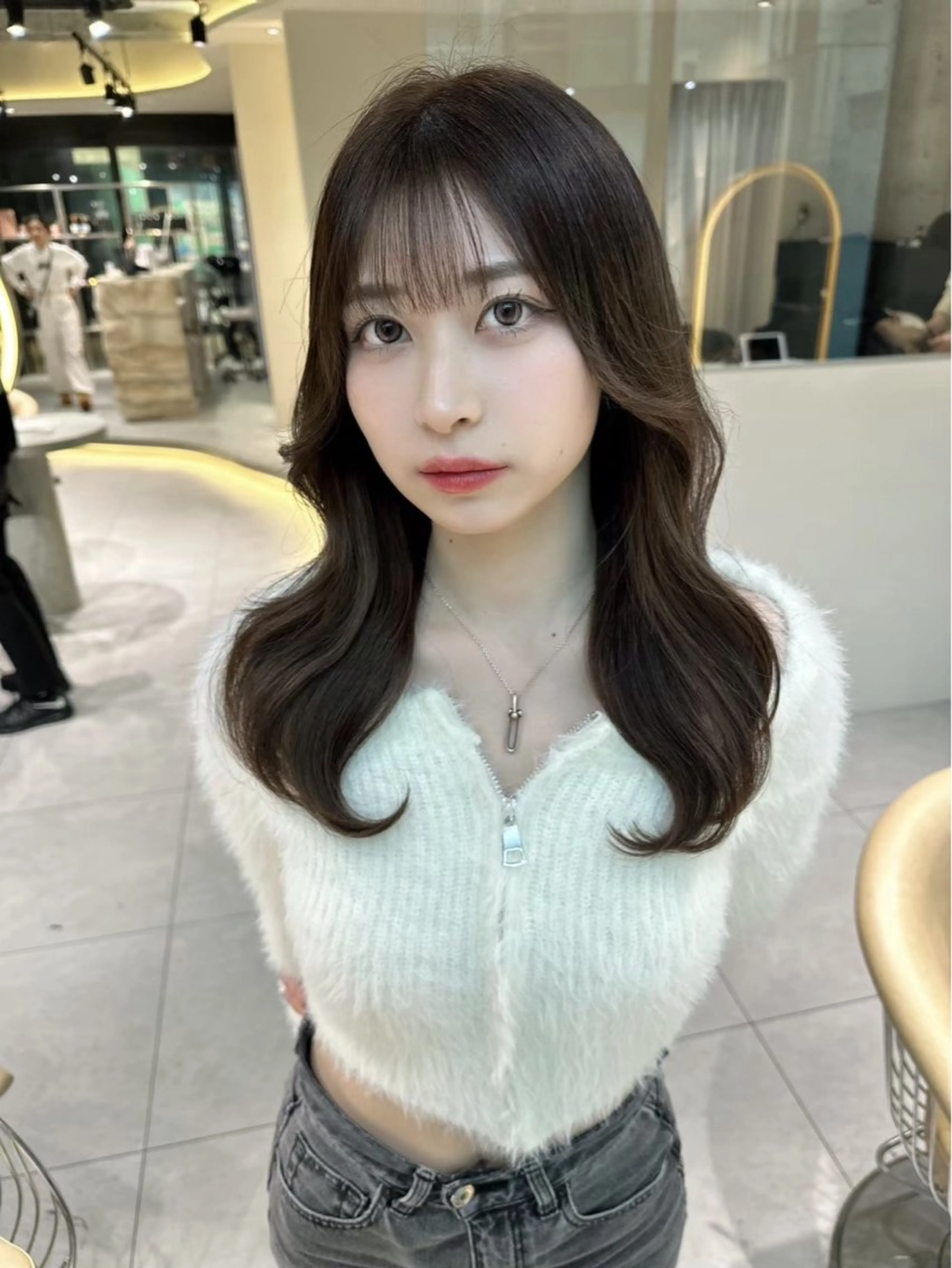 セミロング カラー ベージュカラー 透明感カラー グレージュ オリーブカラー くびれヘア カット ヘアカラー トリートメント ✨レイヤー/韓国 /✨ヘア山下 遥のヘアスタイル