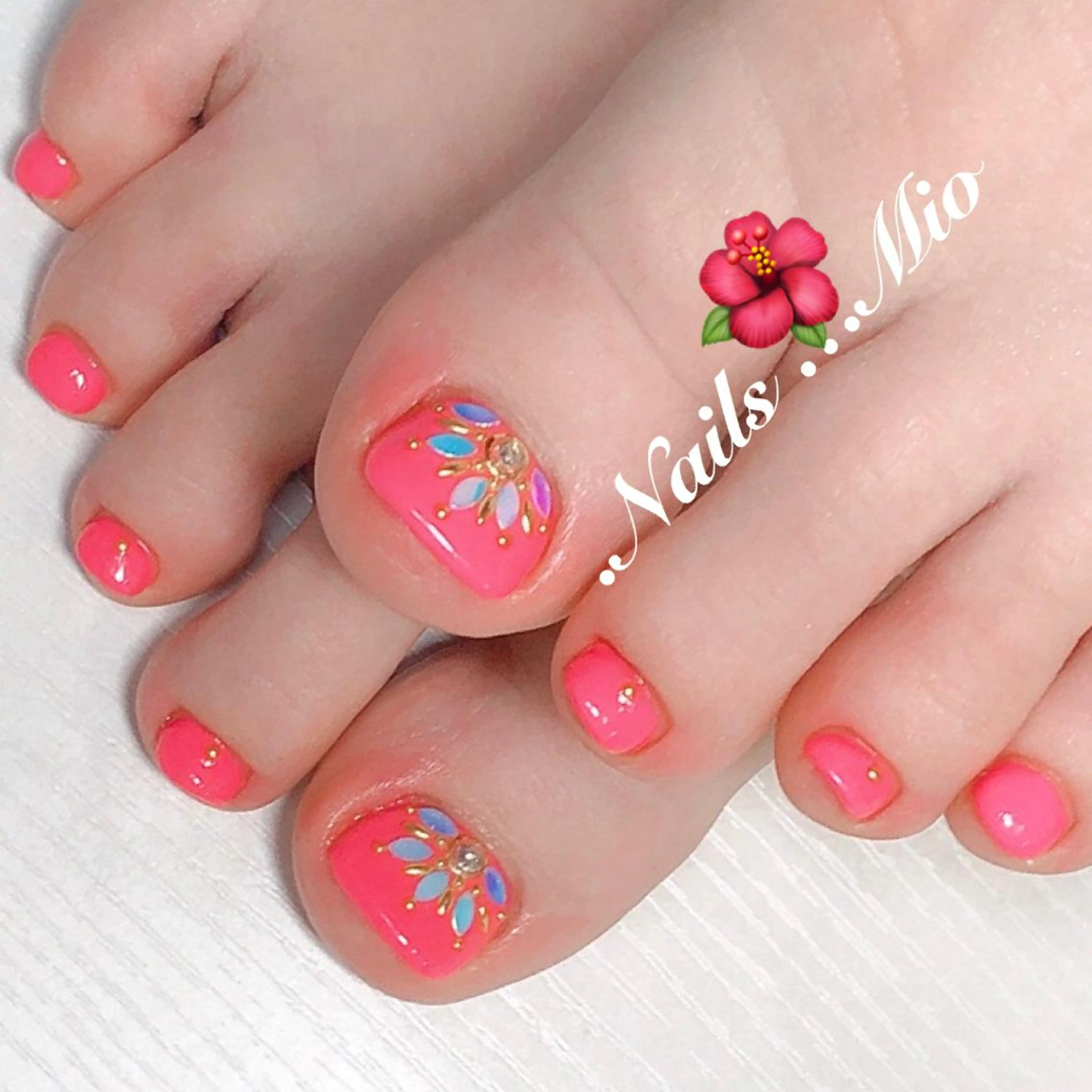 ネイル .Nails Mio 赤羽西ネイルサロンのネイルデザイン