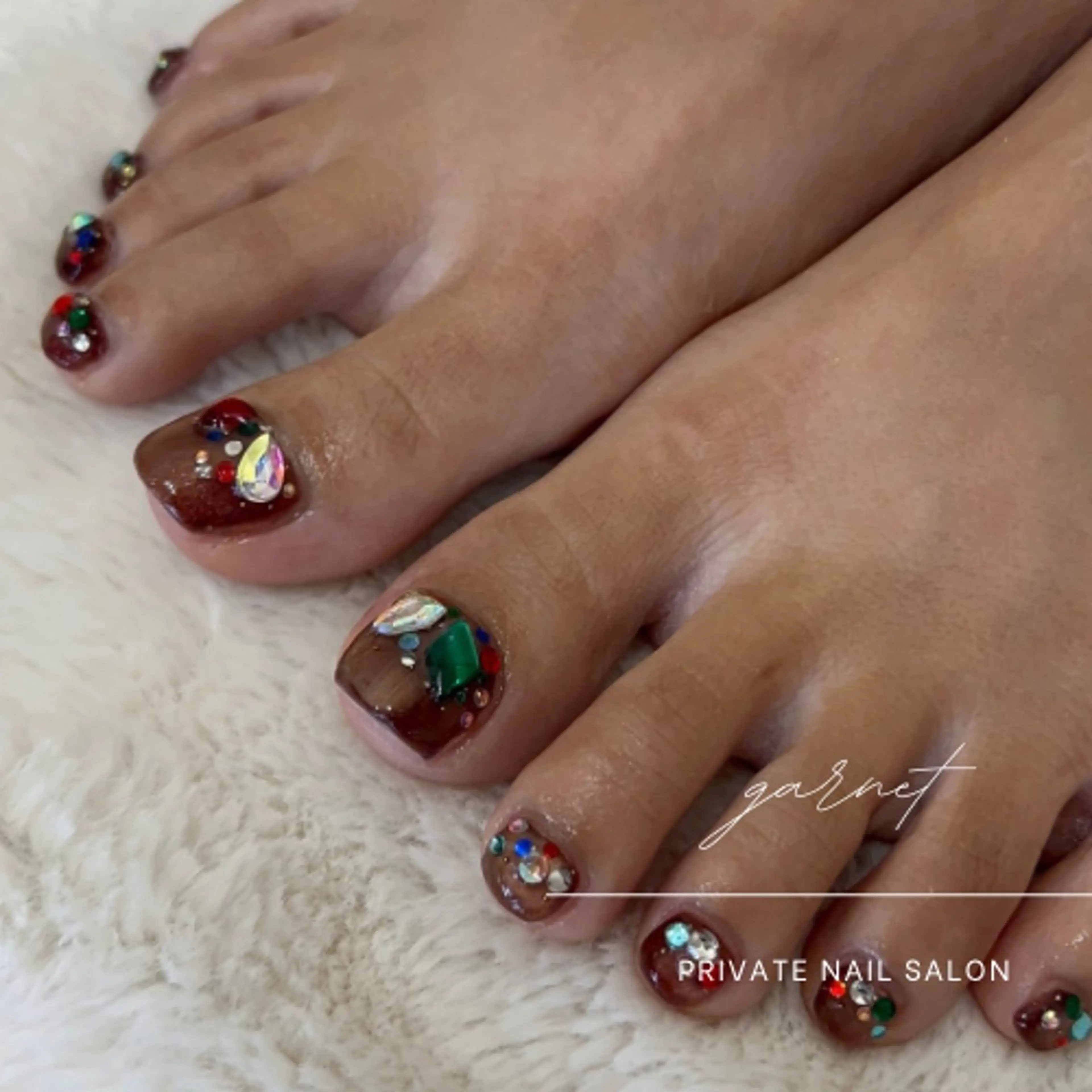 ネイル フットネイル Garnet nailのネイルデザイン