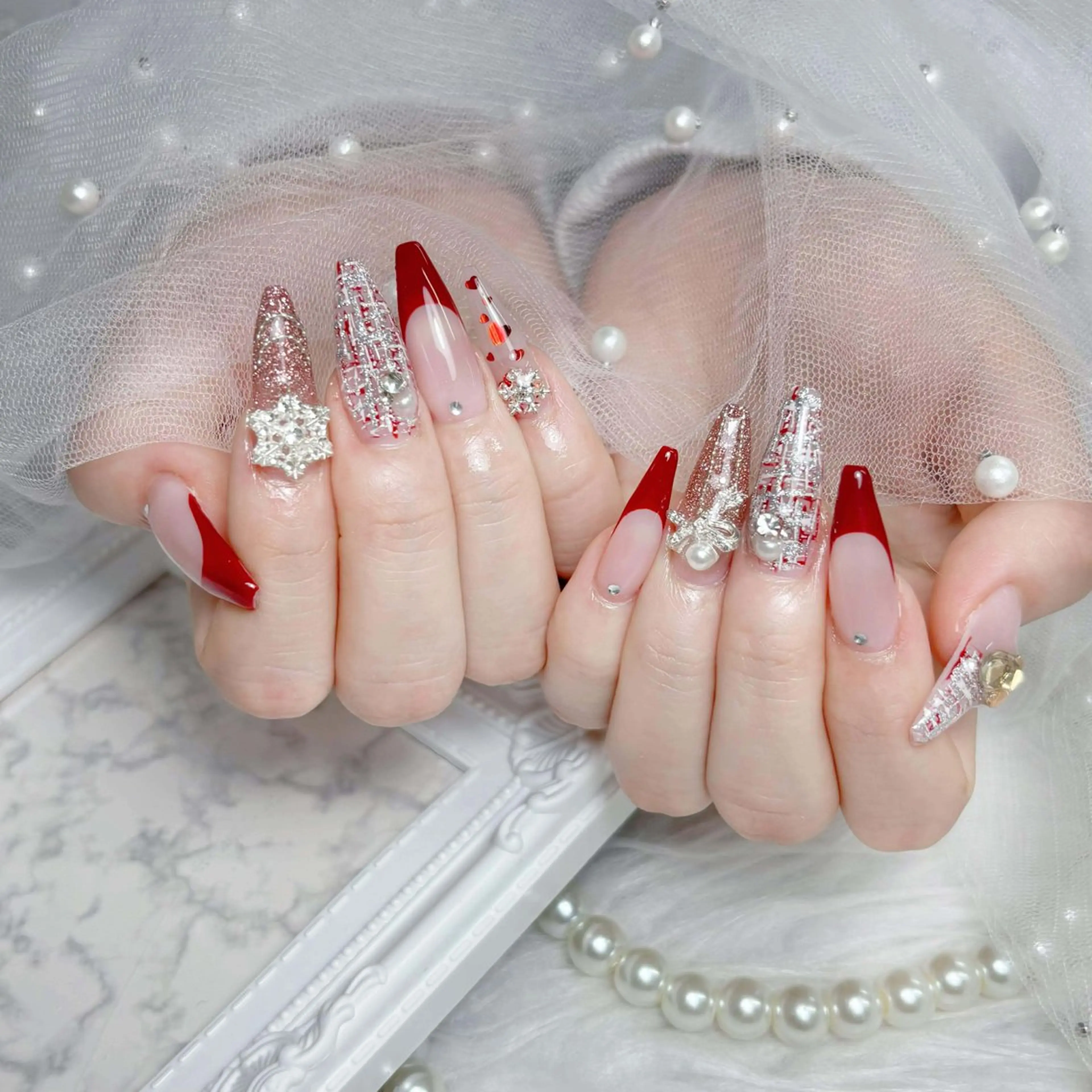 ネイル アートネイル オーロラネイル ブラウン ジェルネイル グラデーション ハンドネイル ハンドケア Nova Nailのネイルデザイン