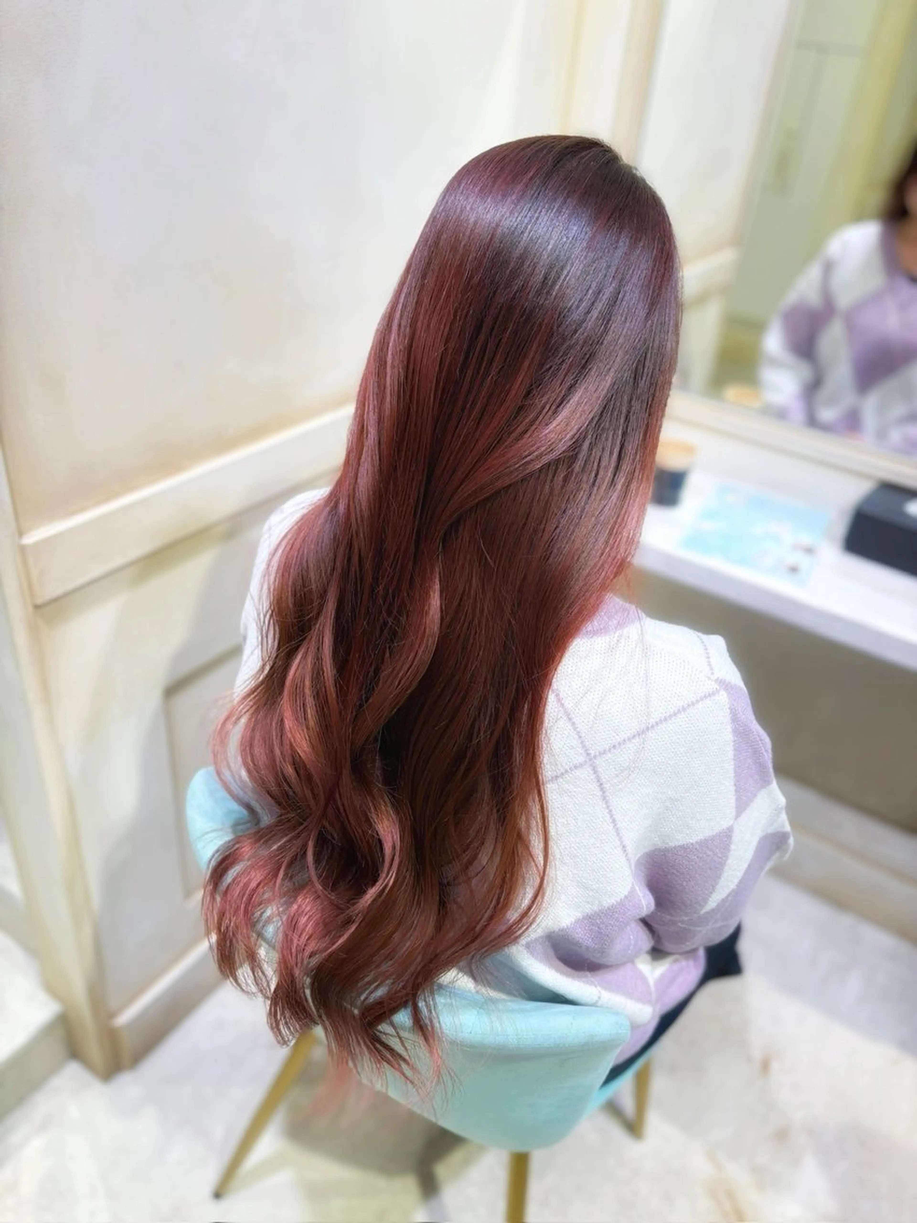 ロング カラー 🌷ピンク/韓国風 暖色カラー ゆい🌷のヘアスタイル