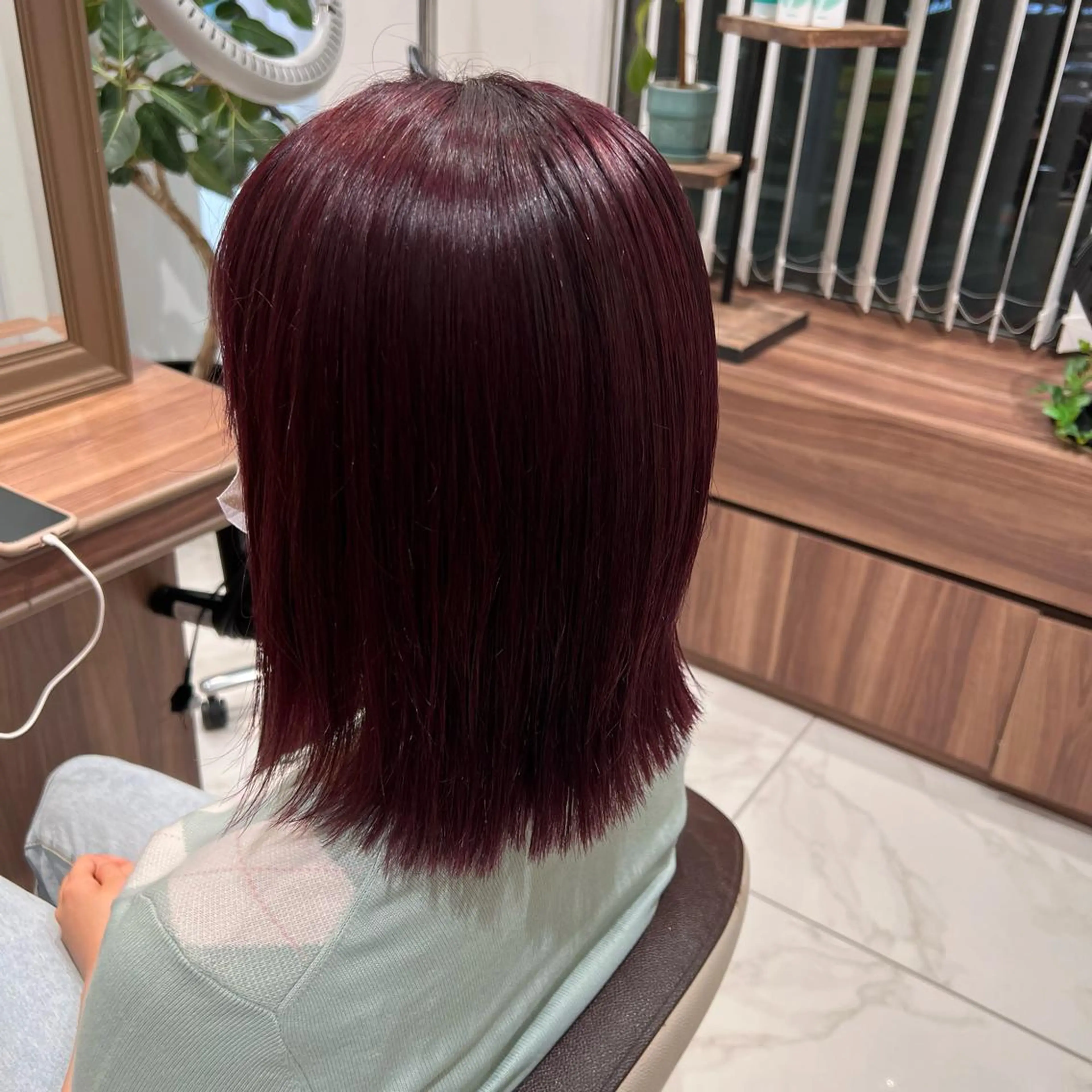ミディアム カラー ヘアアレンジ 小白井 由美のヘアスタイル