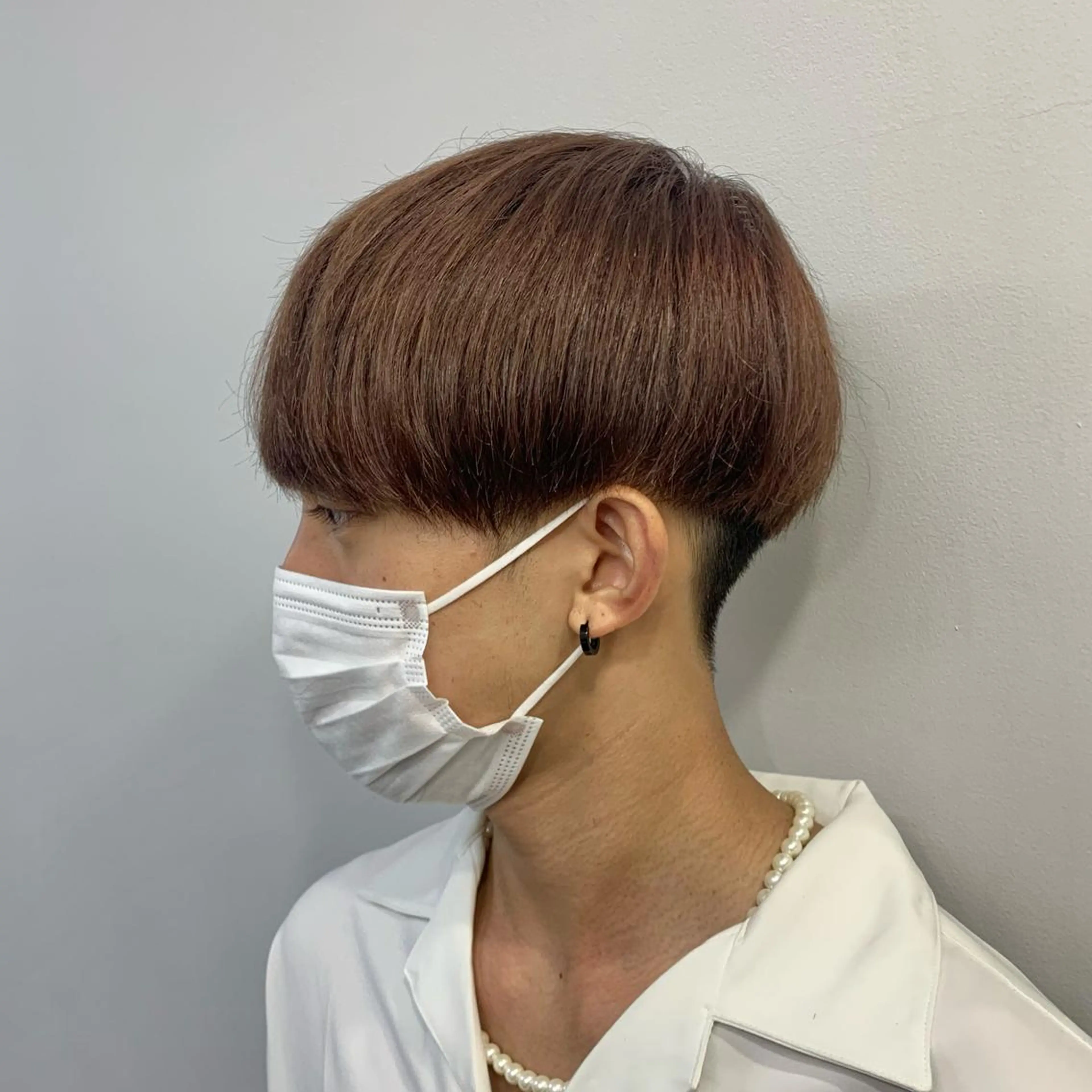 ショート カラー メンズ マッシュ ベージュカラー ピンクカラー ピンクベージュ カット ヘアカラー メンズ特化美容師/ 藤戸 椋のヘアスタイル