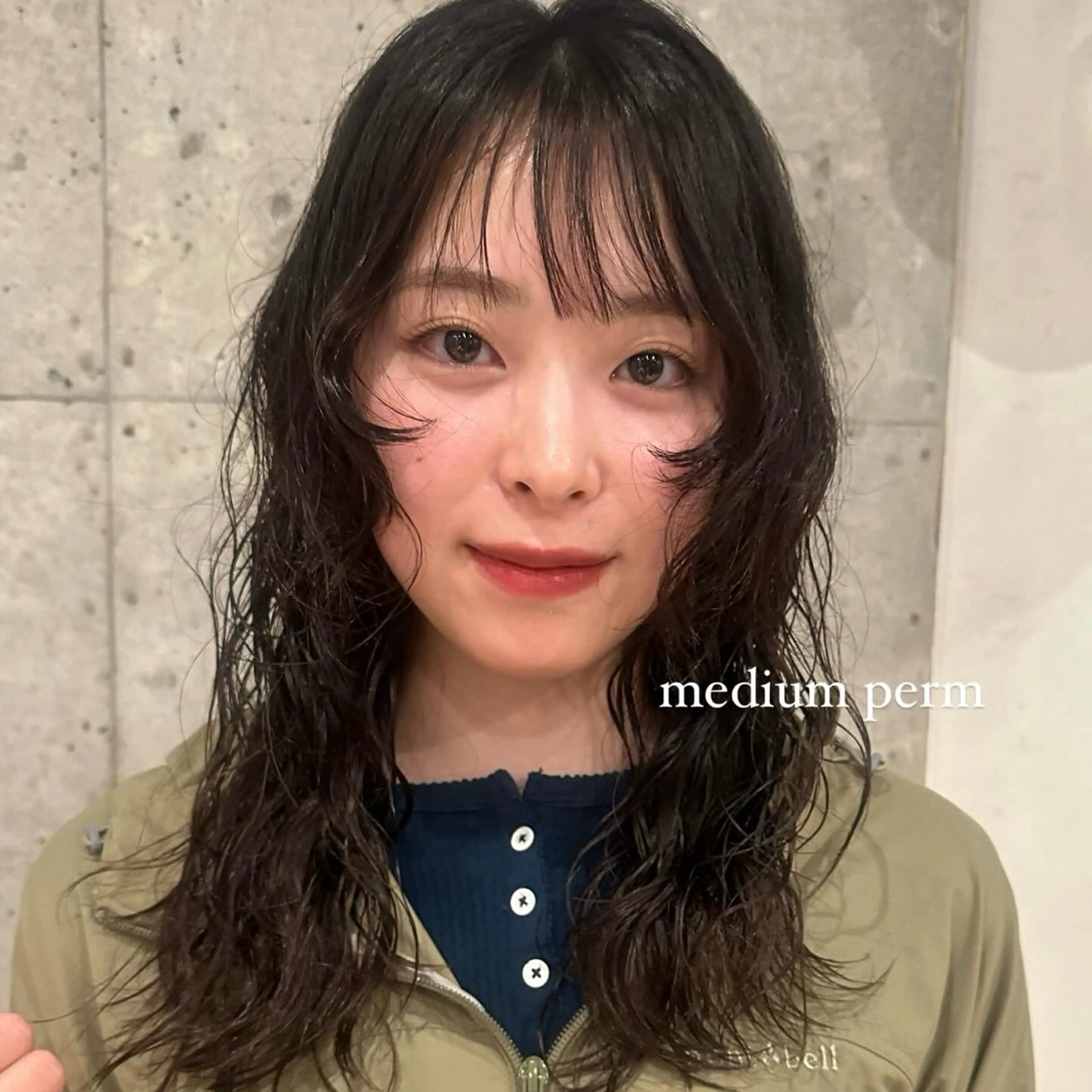 ミディアム カラー パーマ ミディアムパーマ レイヤーカット ボブ/レイヤー/ニュ アンスパーマ/小夏のヘアスタイル