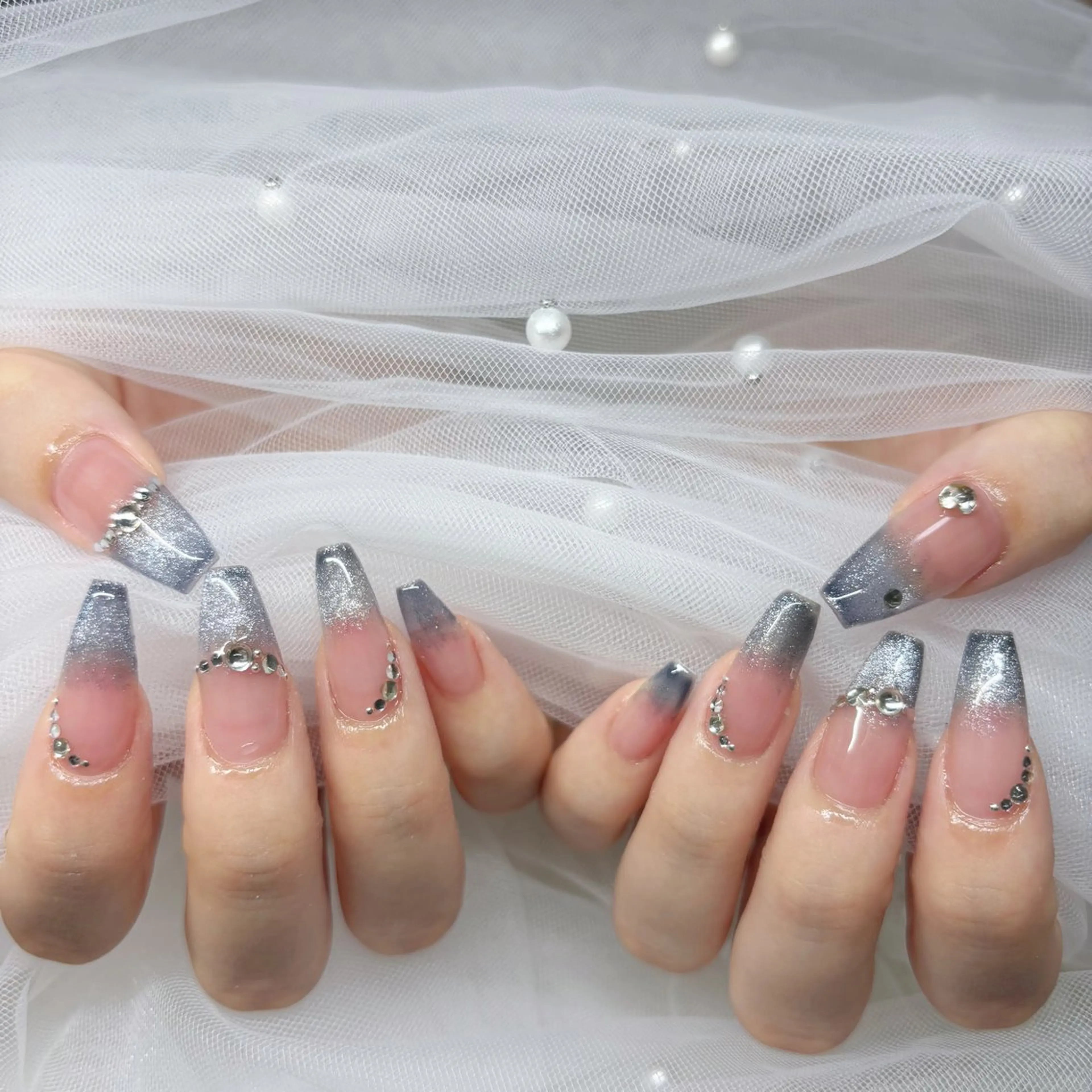 ネイル ラメ(グリッター) ラメグラデーション マグネットネイル ワンホンネイル ハンドネイル Yappy kurumiのネイルデザイン