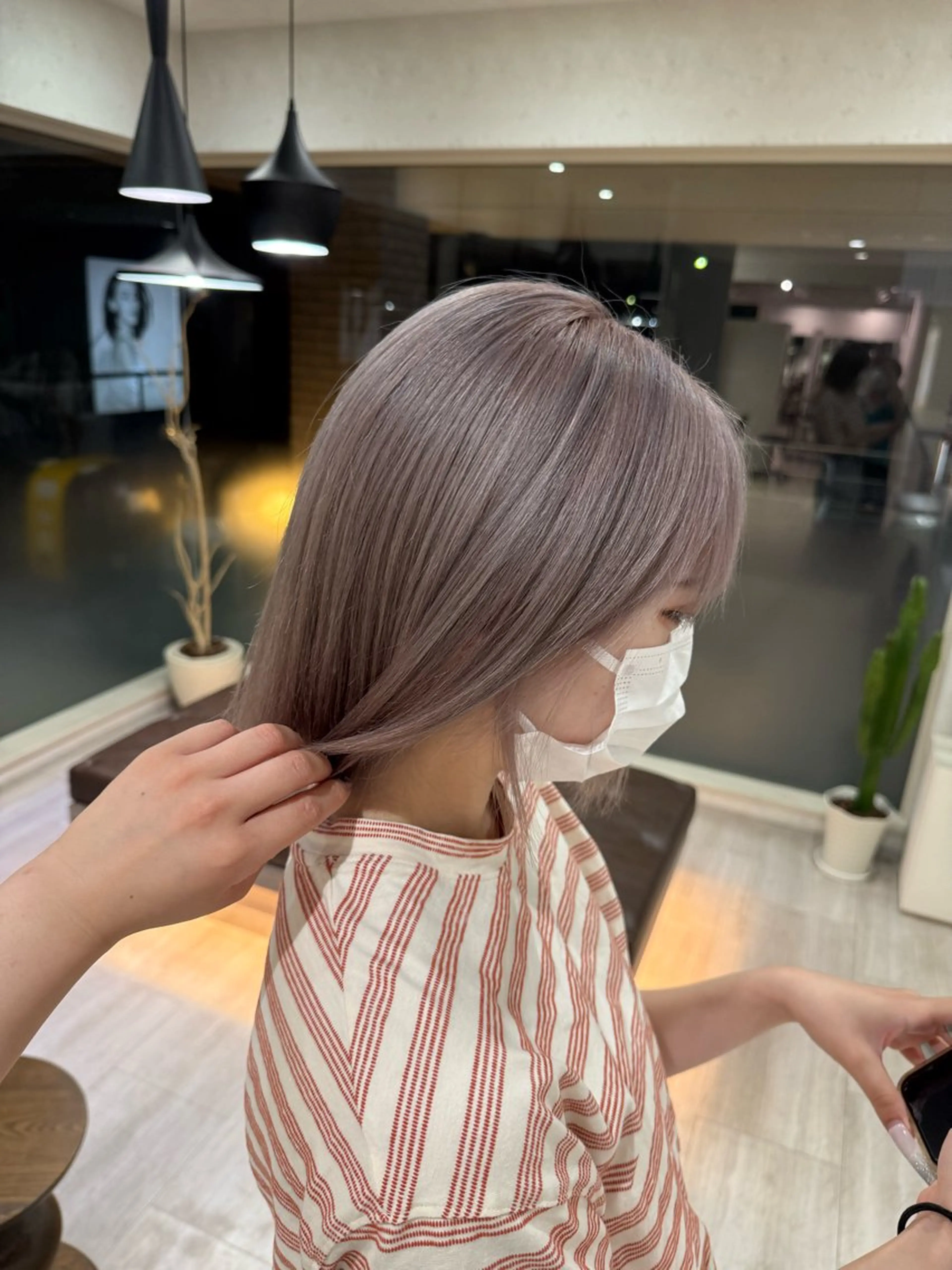 カラー レイヤーカット/ 美髪矯正/YUIのヘアスタイル