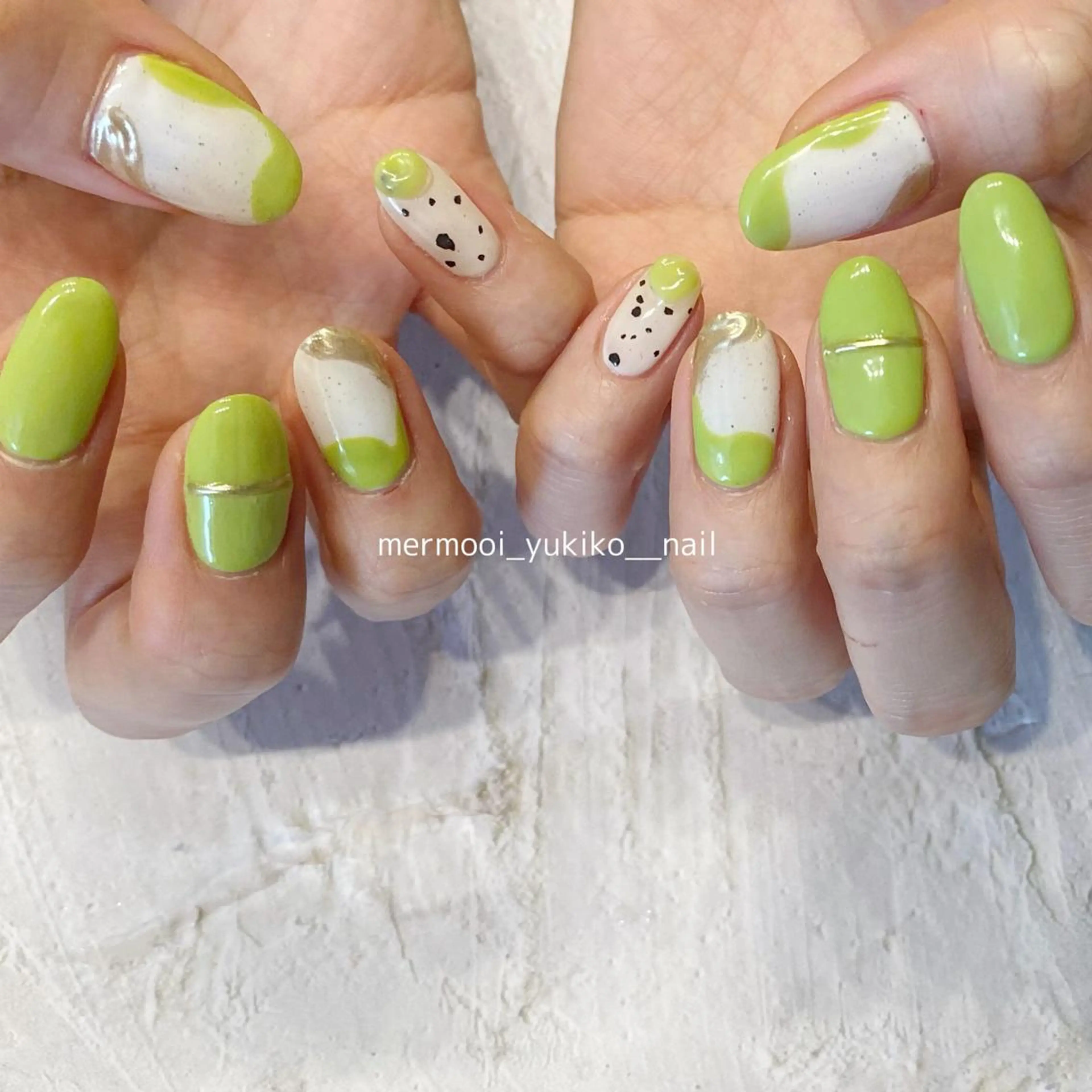ネイル 韓国ネイル ミラーネイル ニュアンスネイル ピスタチオネイル 春ネイル ハンドネイル melumooi nailのネイルデザイン