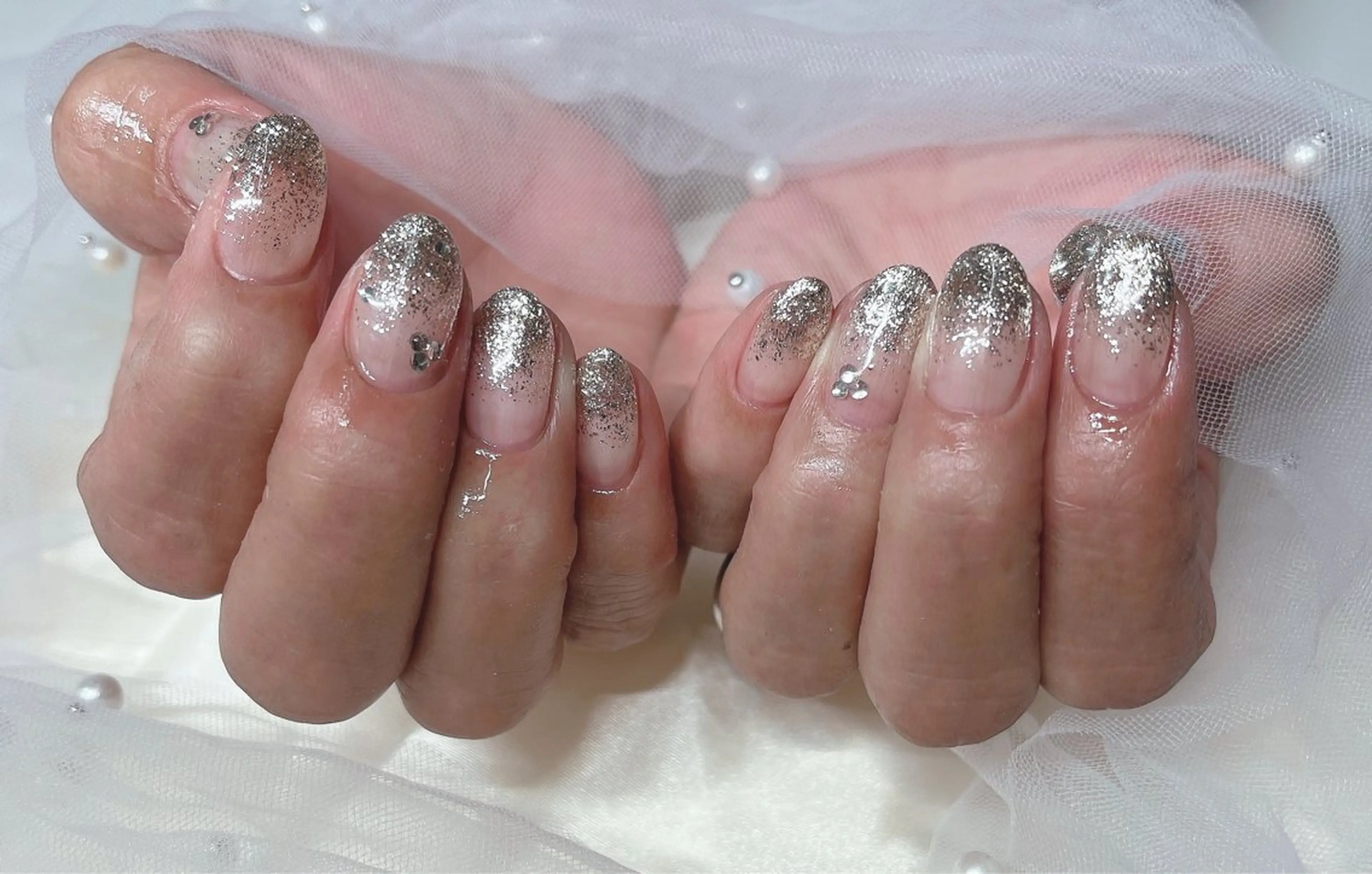 ネイル グラデーション ラメ(グリッター) ラメグラデーション ハンドネイル Ran Nailのネイルデザイン