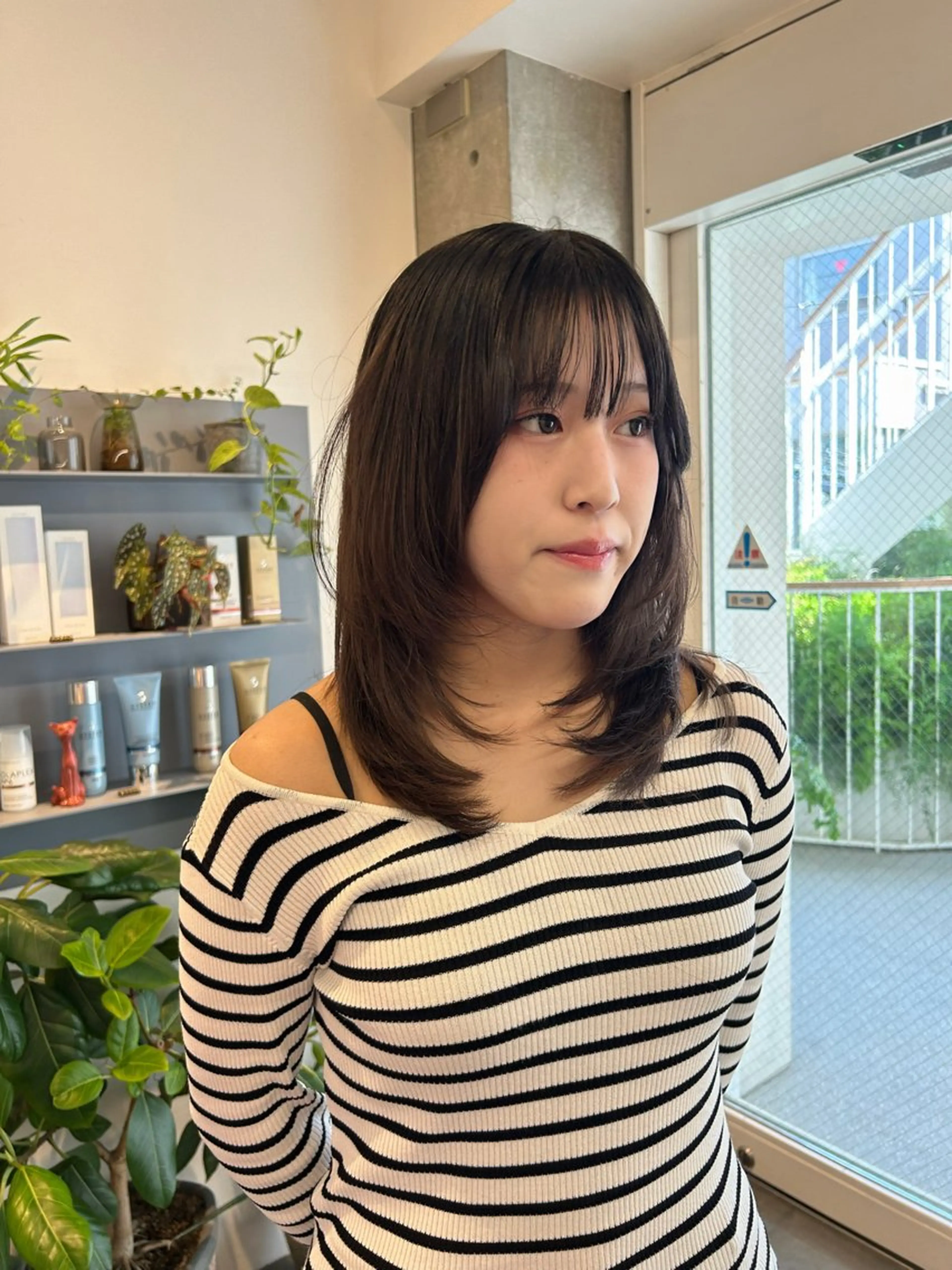 ミディアム カット トリートメント ラフで可愛いヘア 🐈‍⬛Rukaのヘアスタイル