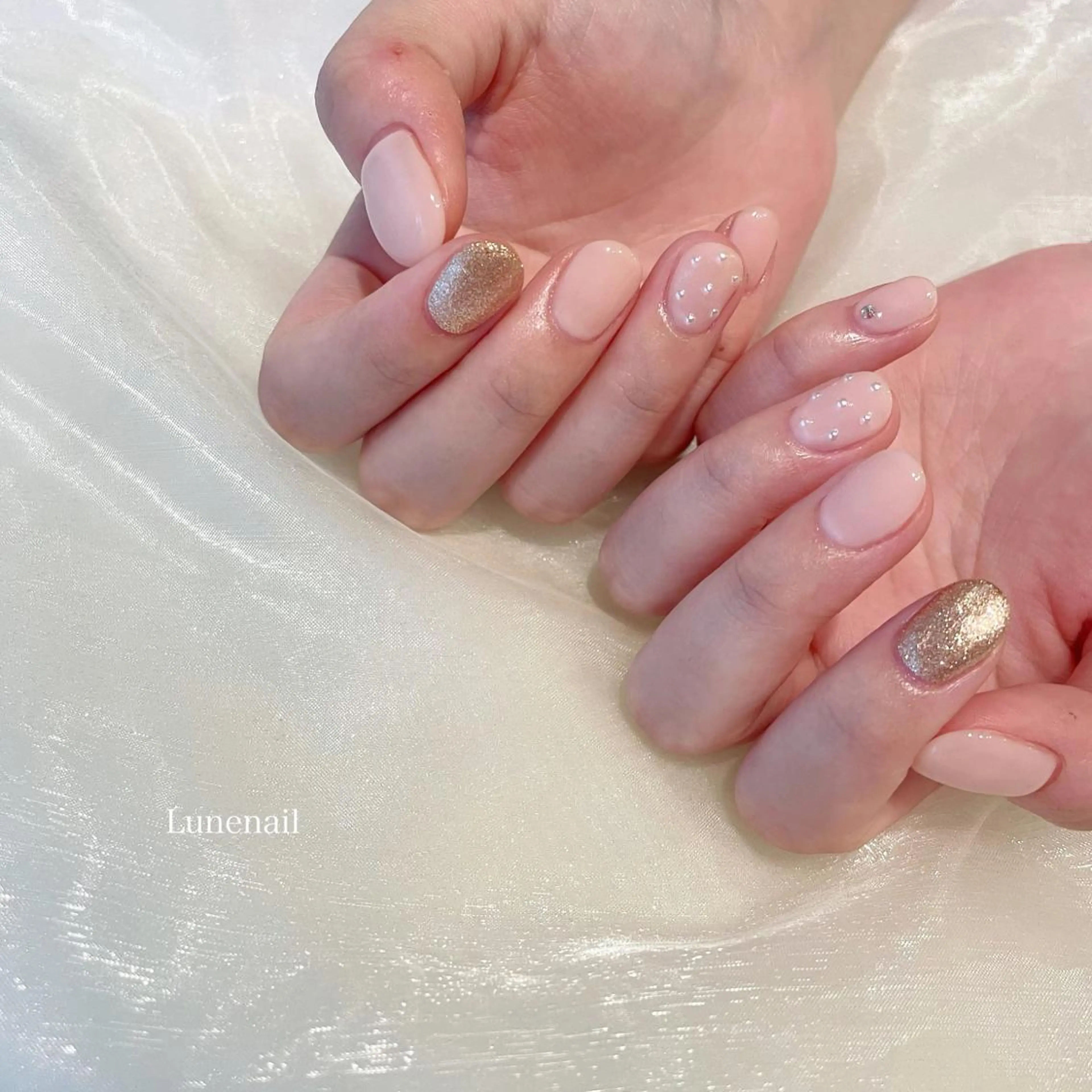 ネイル ストーンネイル Lune nailのネイルデザイン