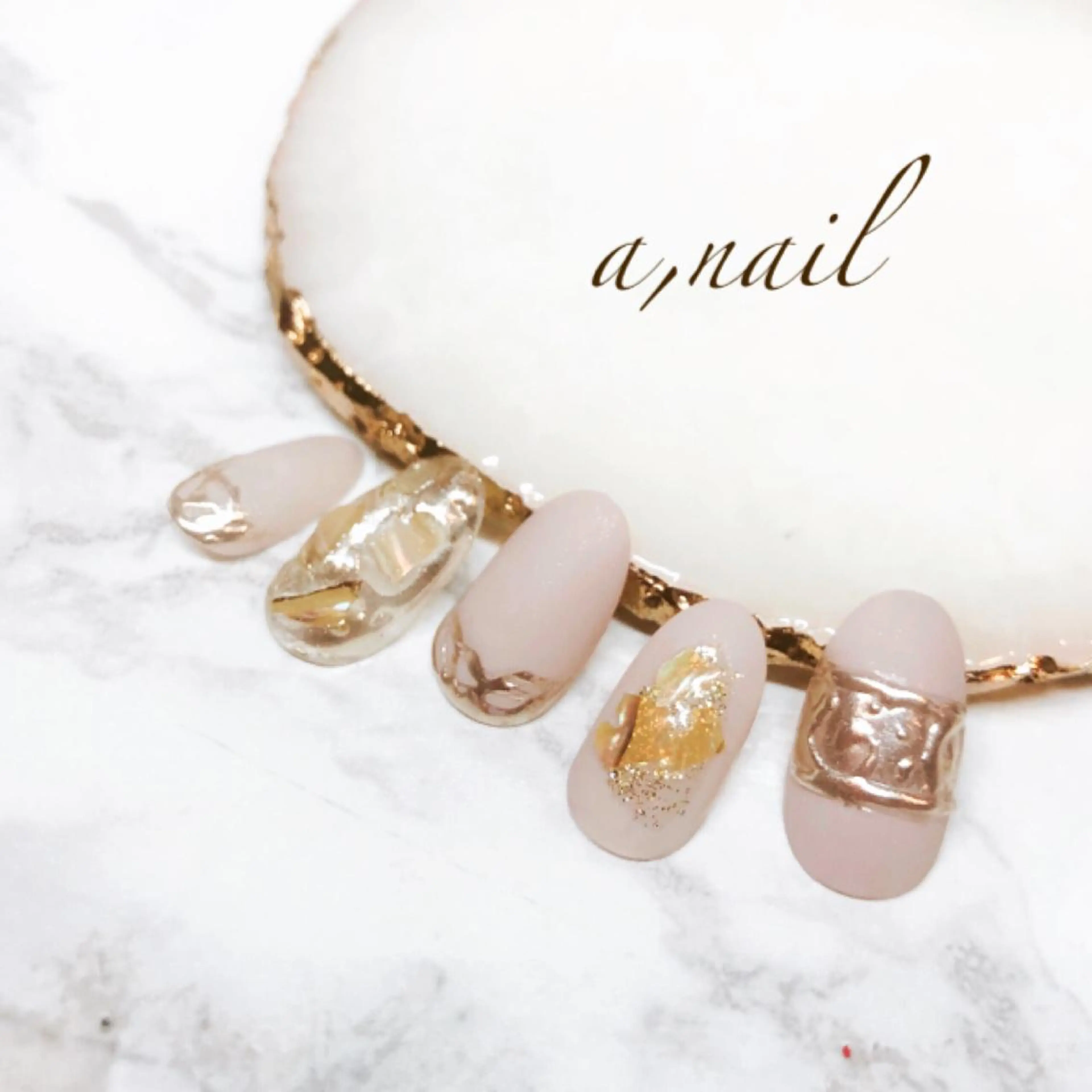 ネイル フットネイル ジェルネイル グラデーション マットネイル ミラーネイル ハンドネイル ネイルサロン エーネイルのネイルデザイン