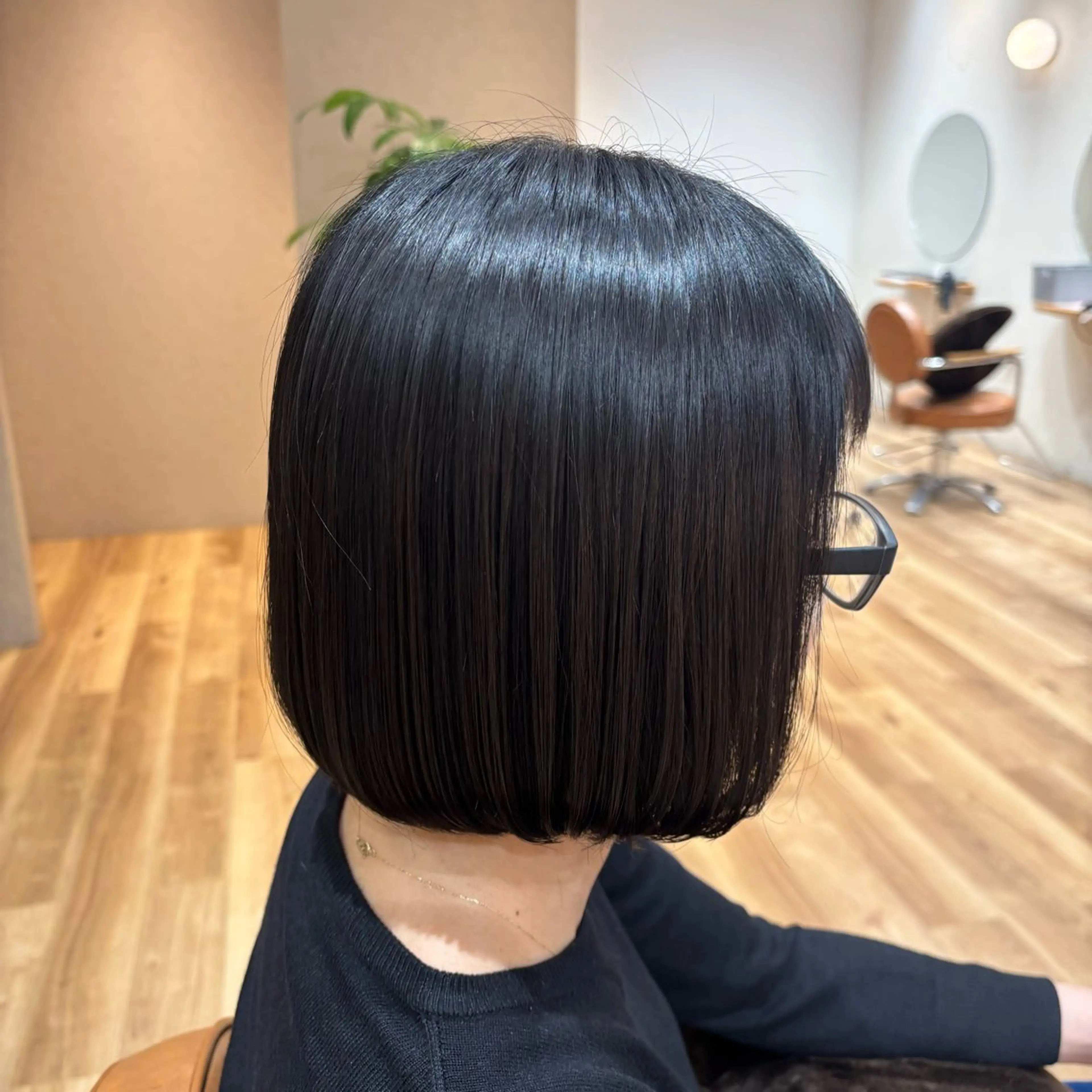 ショート ボブ 小西 七菜子のヘアスタイル