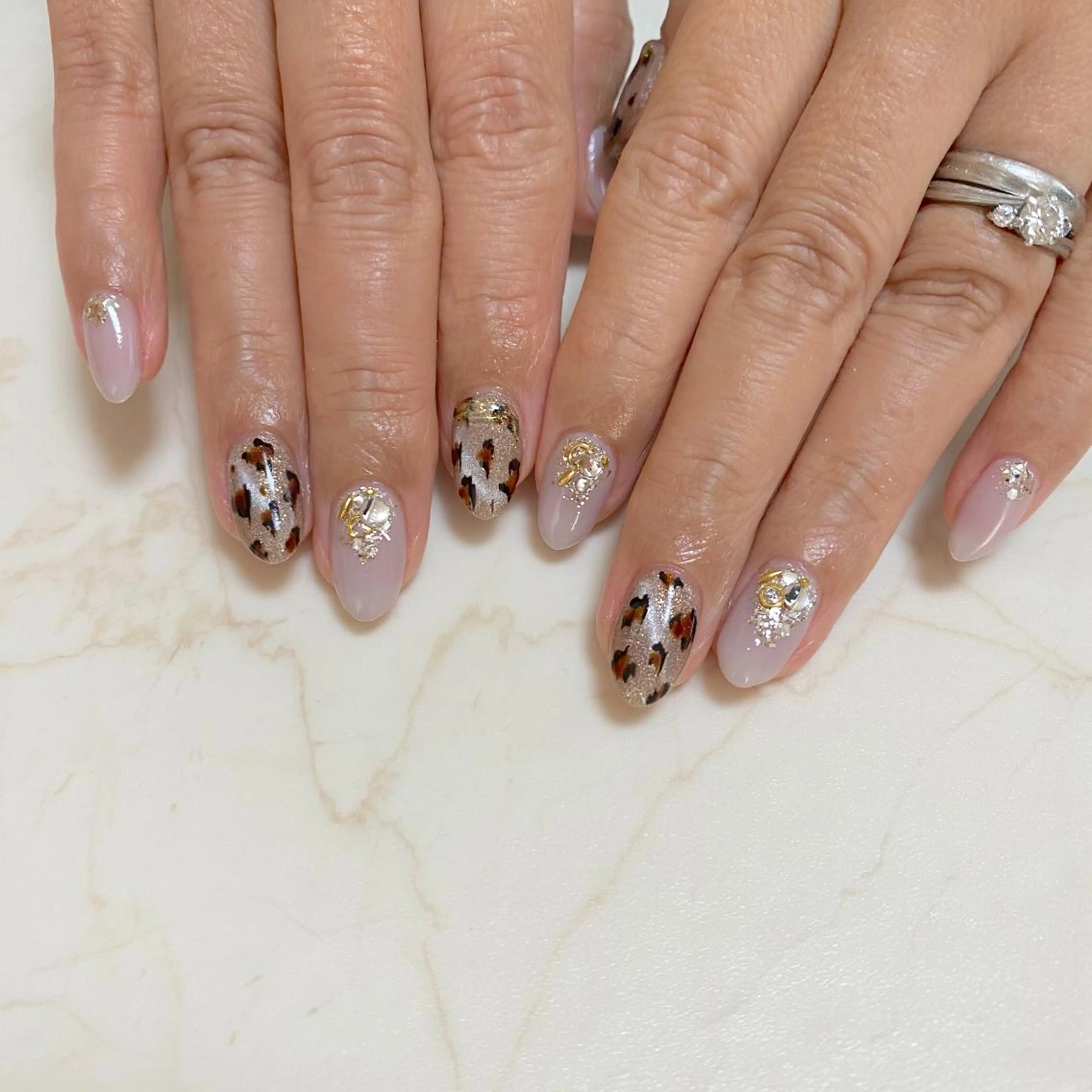 ネイル NAILSALON RandU...のネイルデザイン
