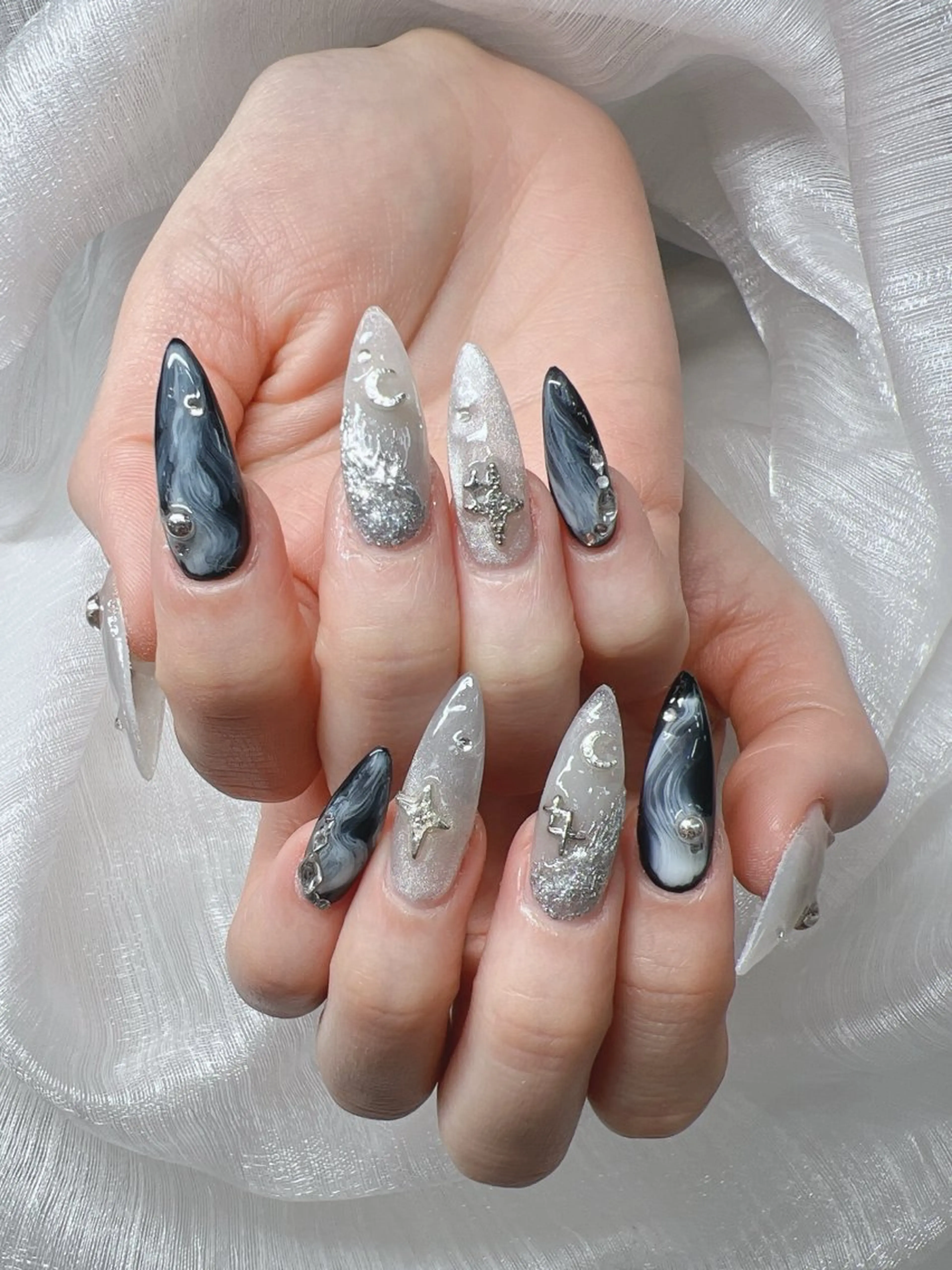 ネイル ハンドネイル Lee Nails チップ長さだし専門店のネイルデザイン