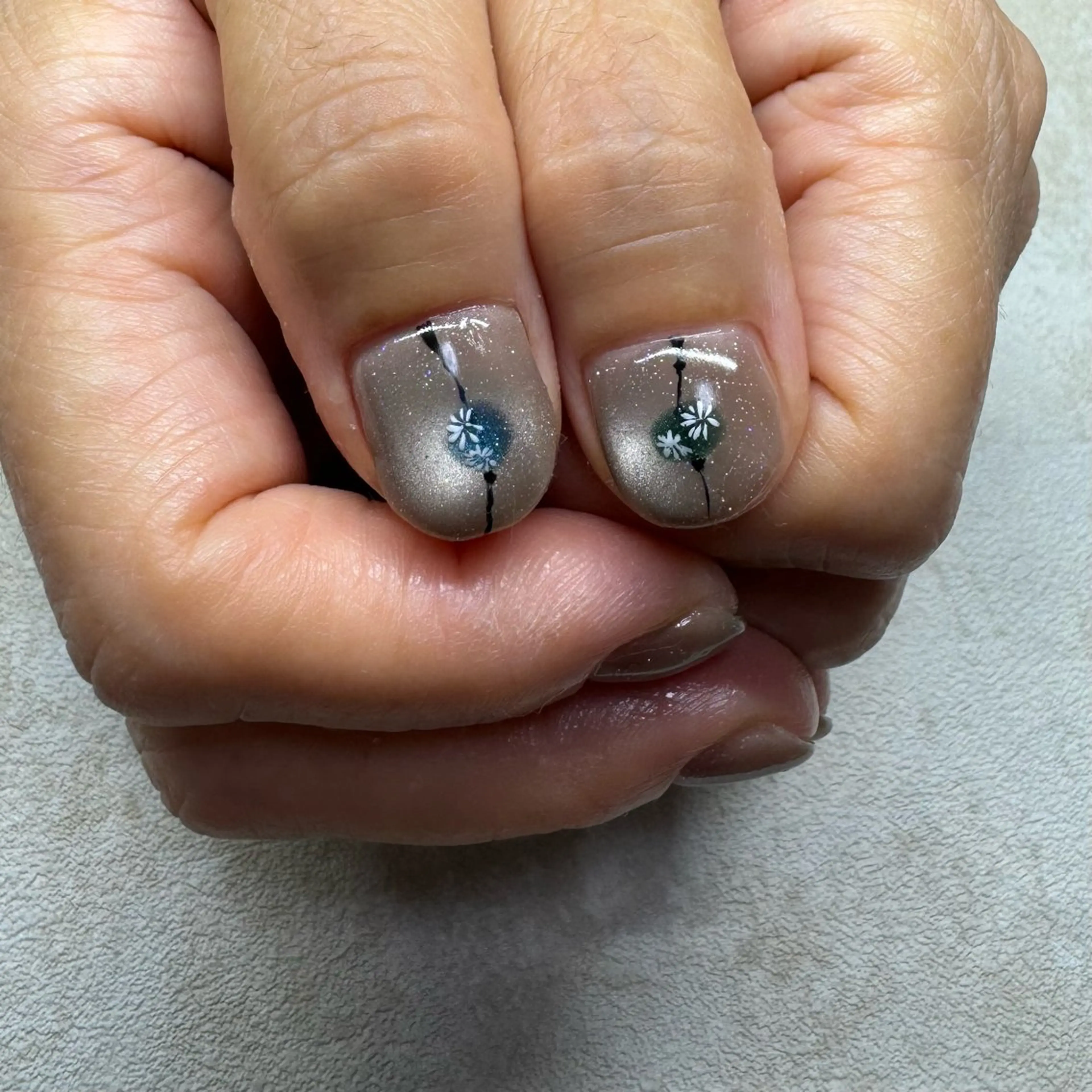 ネイル フットネイル マグネットネイル ミラーネイル ニュアンスネイル ワンカラーネイル jeu nail.のネイルデザイン