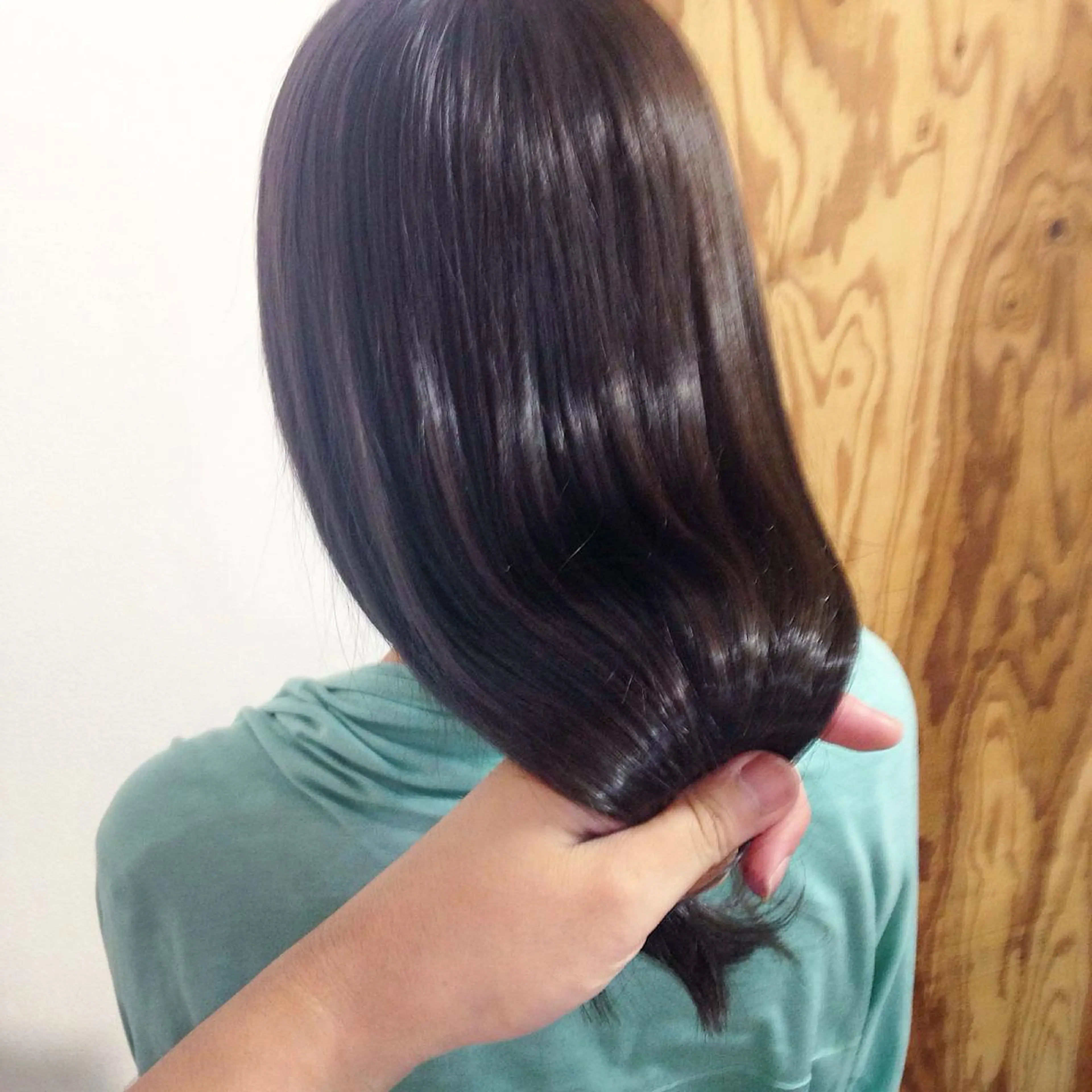 セミロング カラー 髪質改善 トリートメント カット トリートメント 💎髪質改善💎 デザイナーshinのヘアスタイル